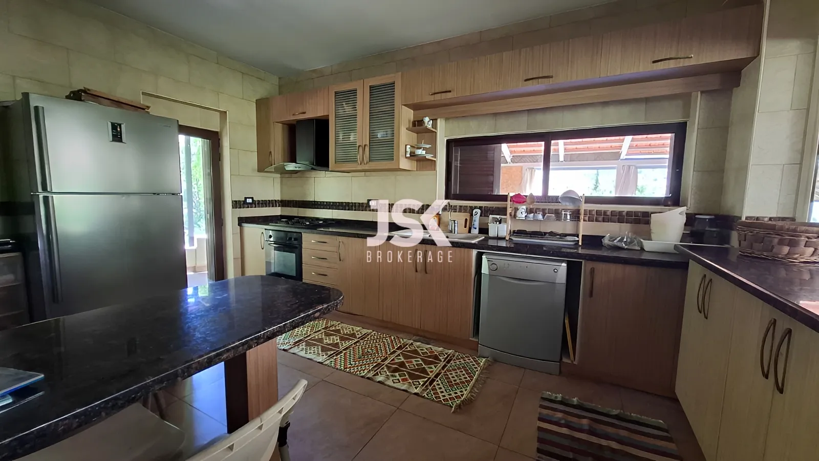 Land for Sale in Laqlouq