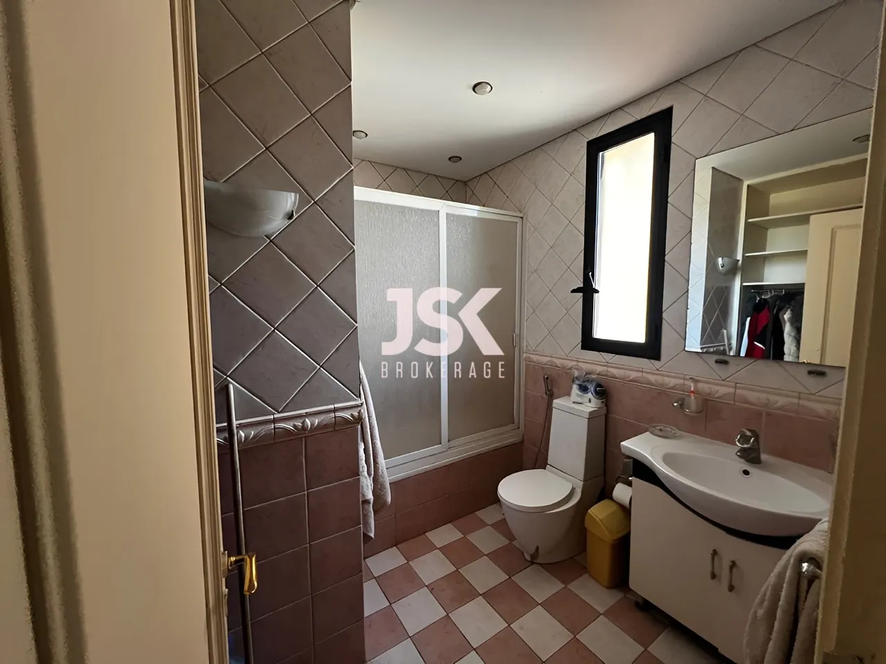 Apartment for Sale in Hadath