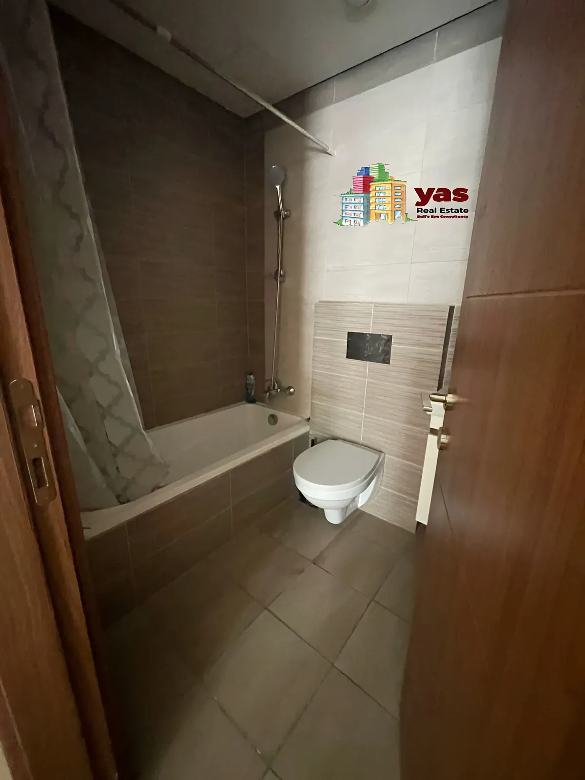 Apartment for Sale in Achrafieh - 2 bed, 3 bath