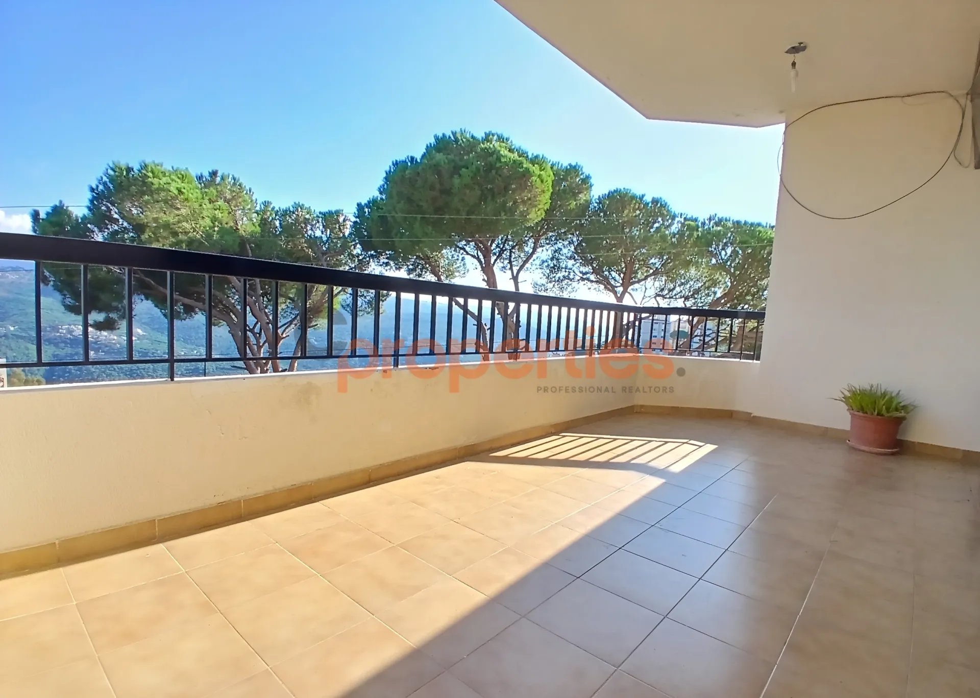 Apartment for Sale in Mar Chaaya