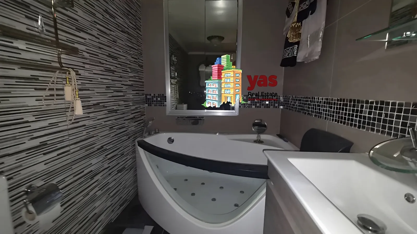 Apartment for Sale in Kfar Yassine - 3 bed, 3 bath
