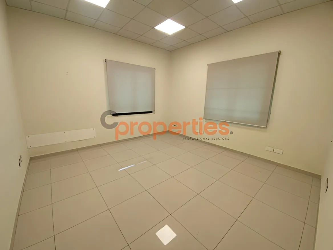 Office for Rent in Zalqa