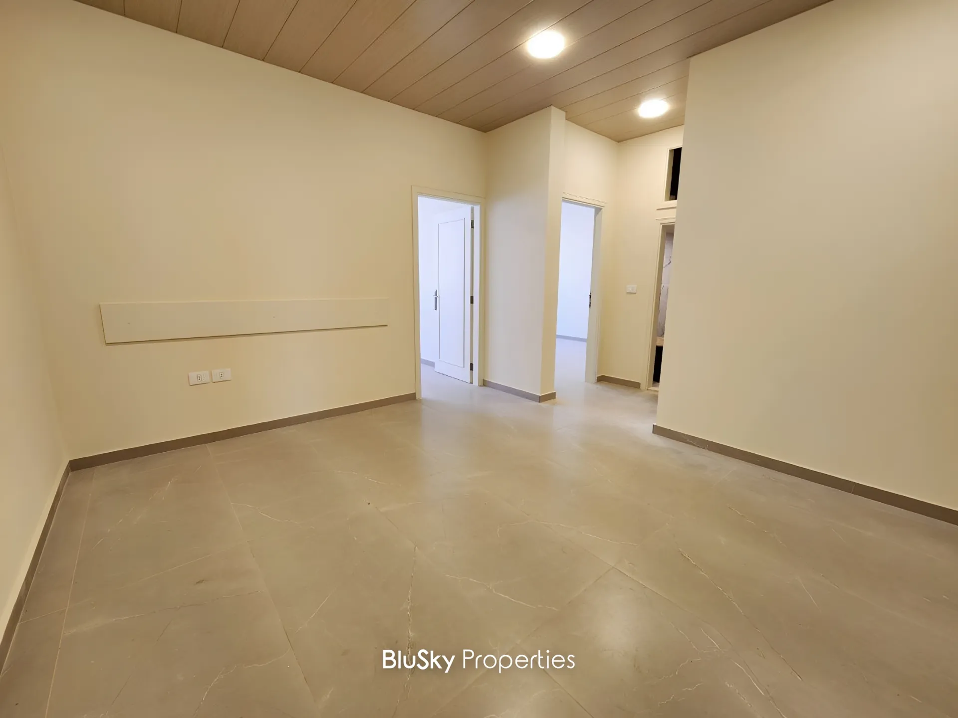 Office for rent in Bauchrieh, lebanon