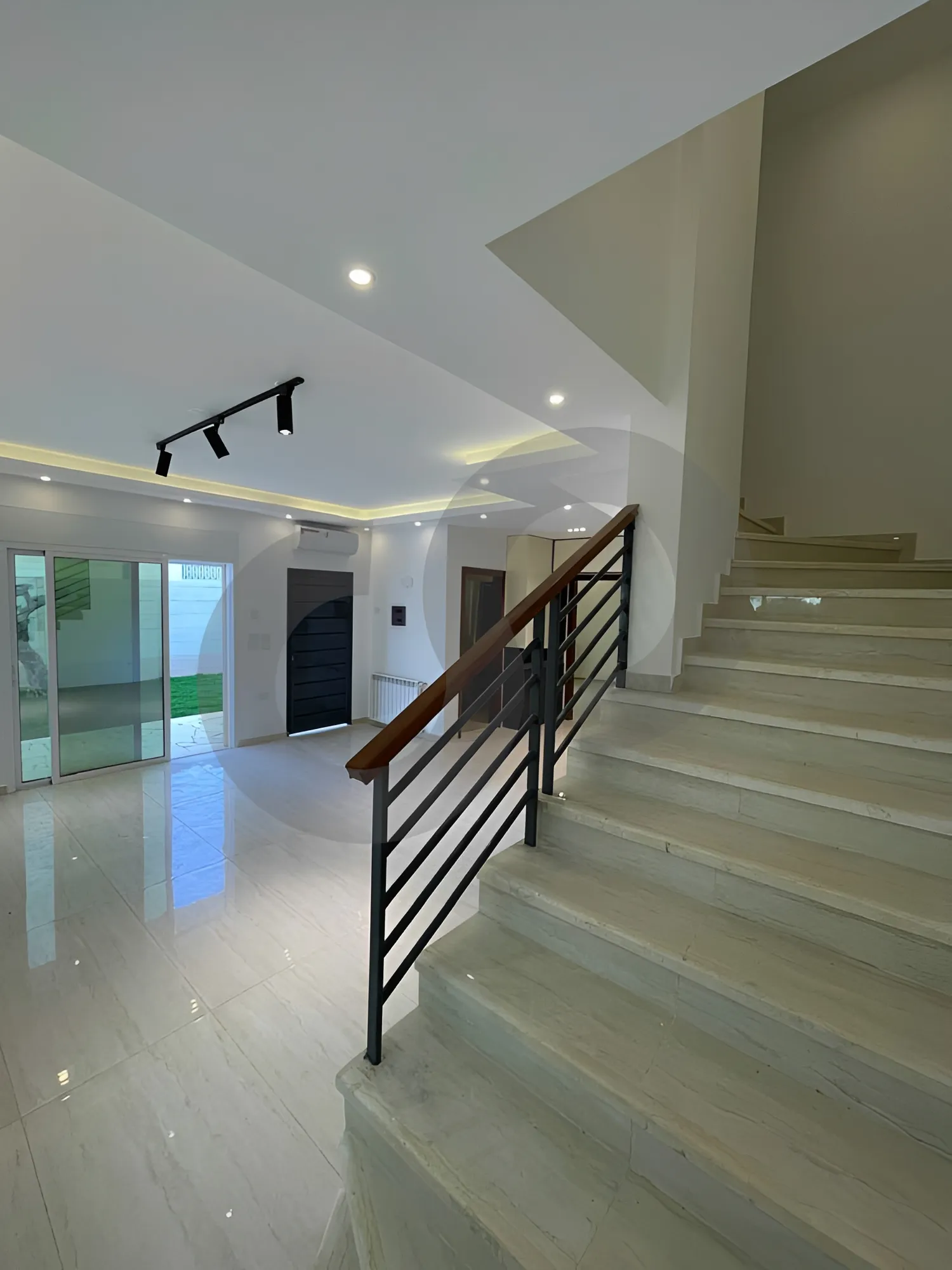 Villa for Sale in Kornayel