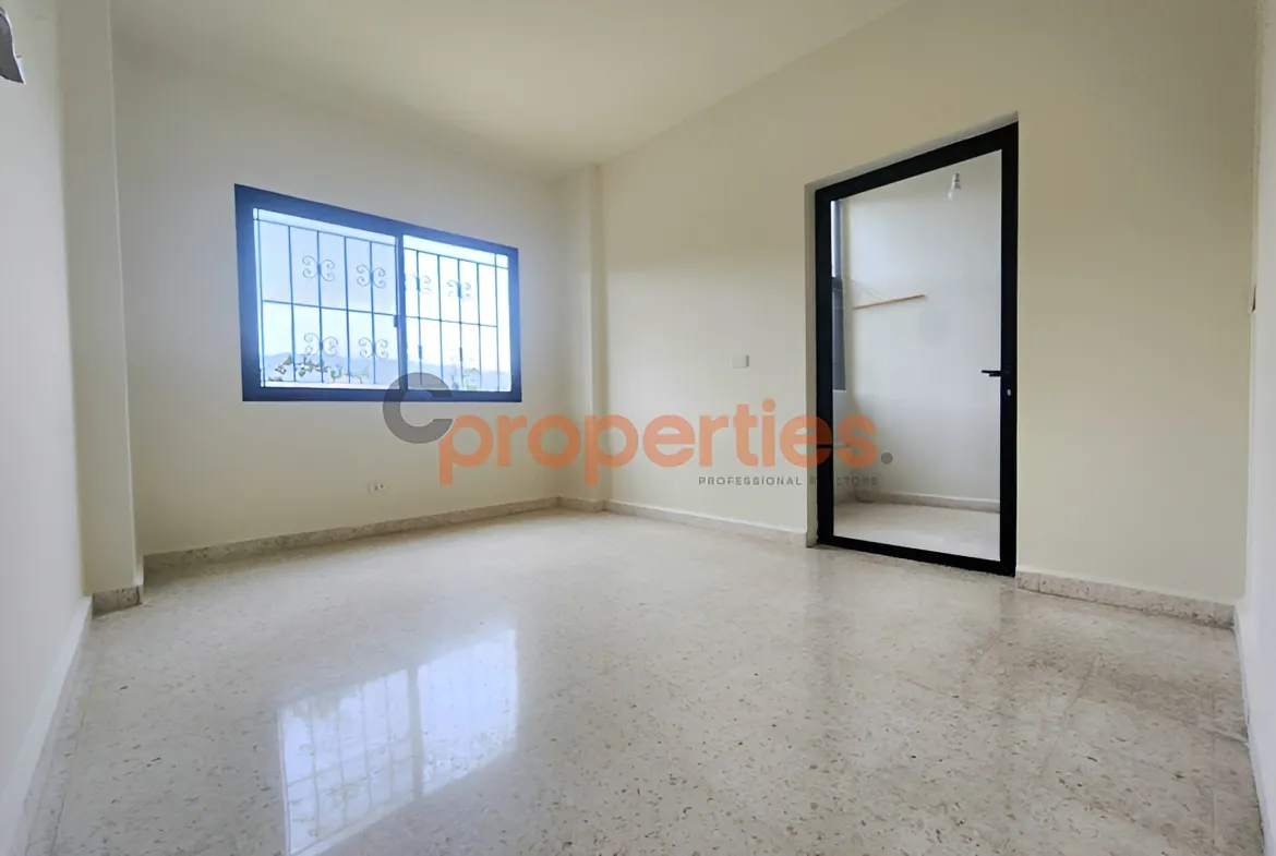 Apartment for Sale in Aamchit