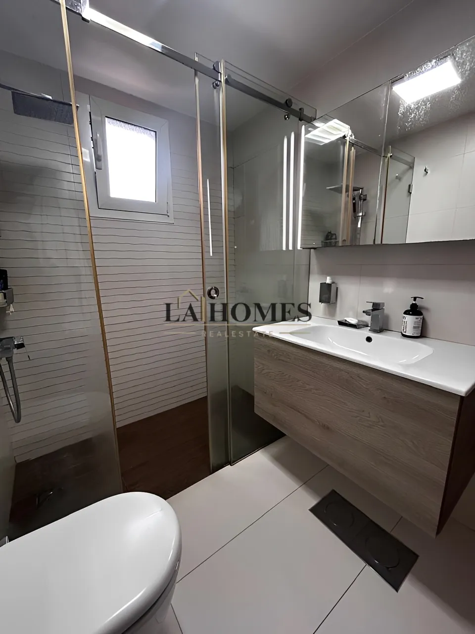 Apartment for sale in Ain saadeh, lebanon