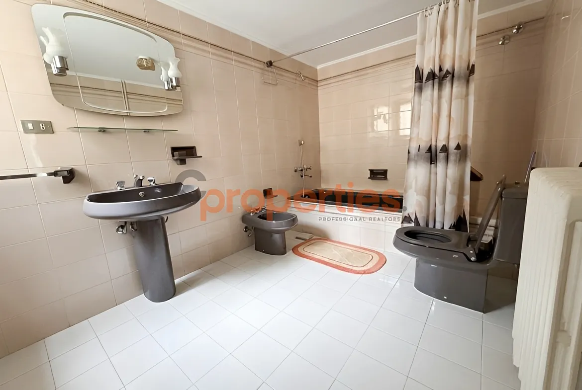 Apartment for Sale in Naqqache