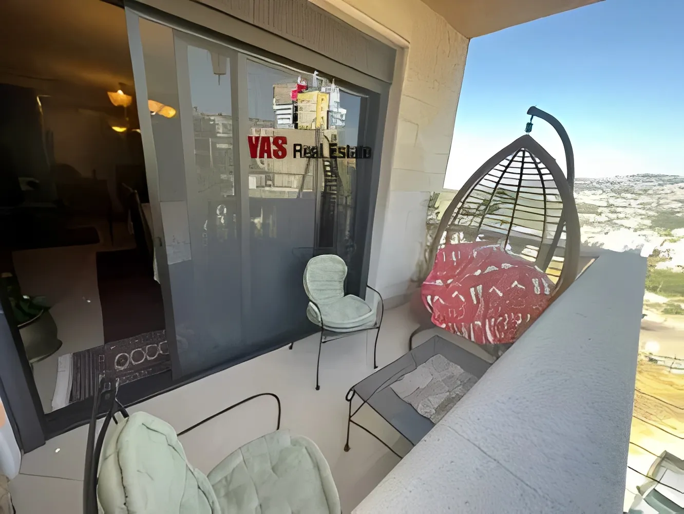 Apartment for Sale in Mazraat Yachou - 3 bed, 3 bath