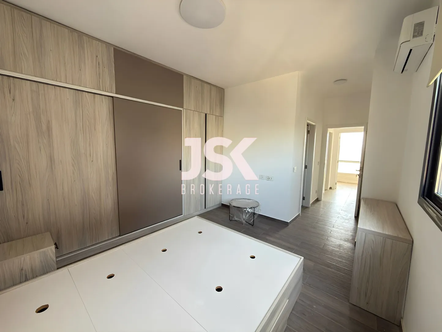 Loft for sale in Caree d'or, Achrafieh, Lebanon - 2 bed, 2 bath