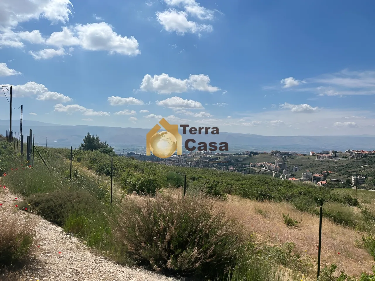 Land for Sale in Zahlé