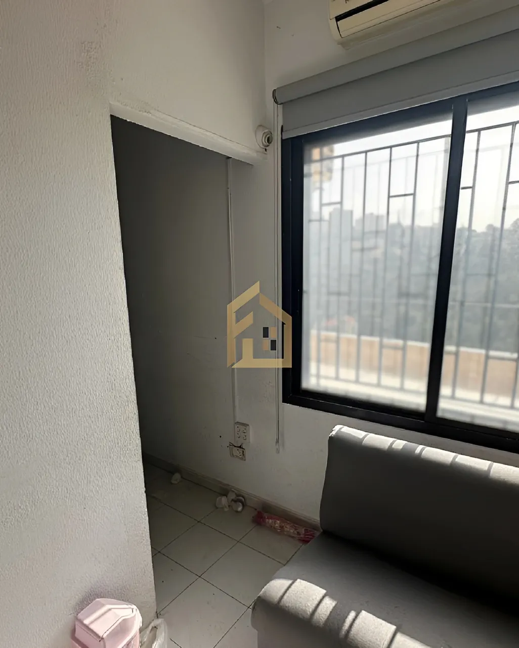 Shop for rent in Dbayeh, Lebanon
