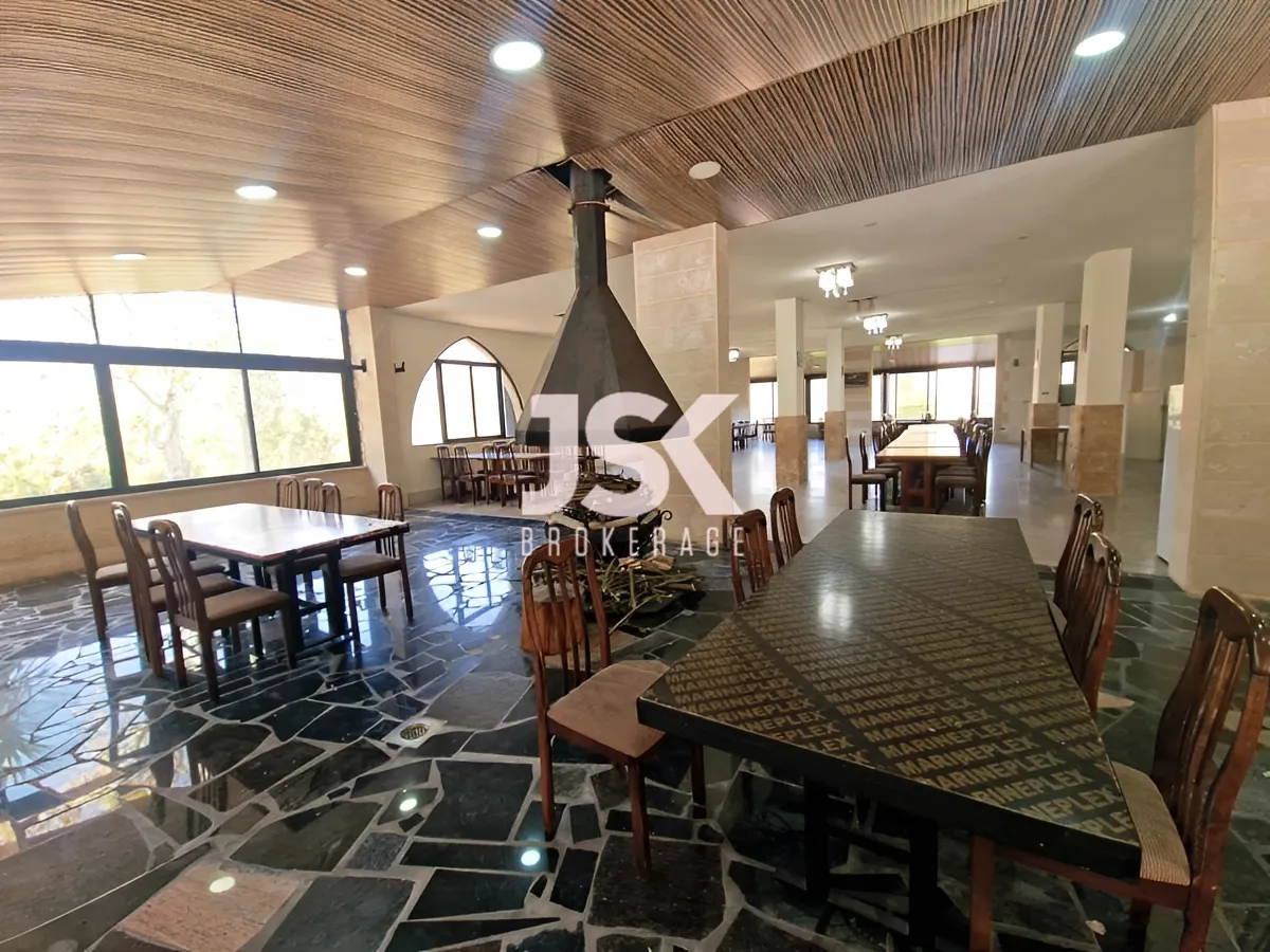Restaurant for rent in Batroun