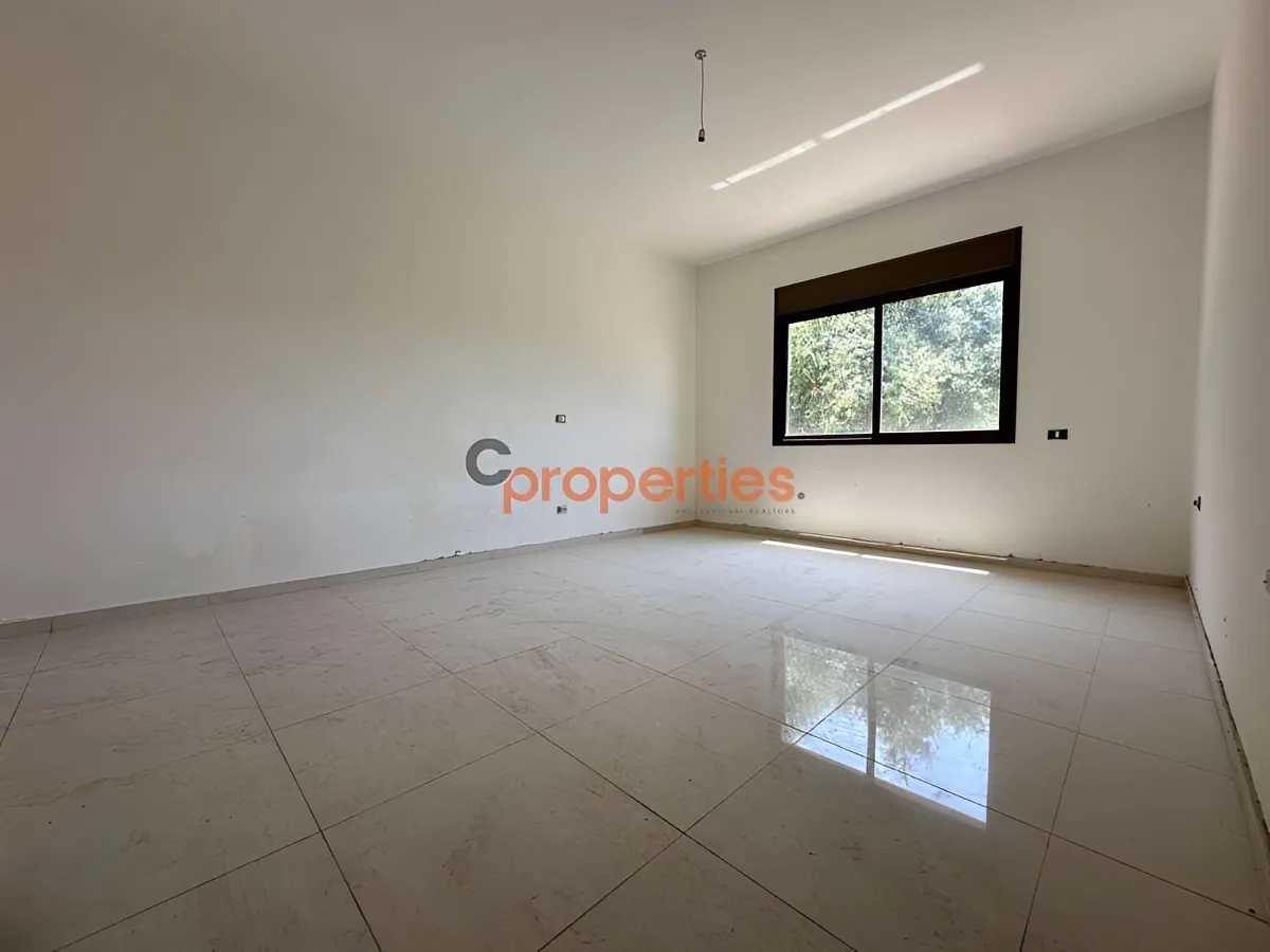 Apartment for Sale in Mtaileb