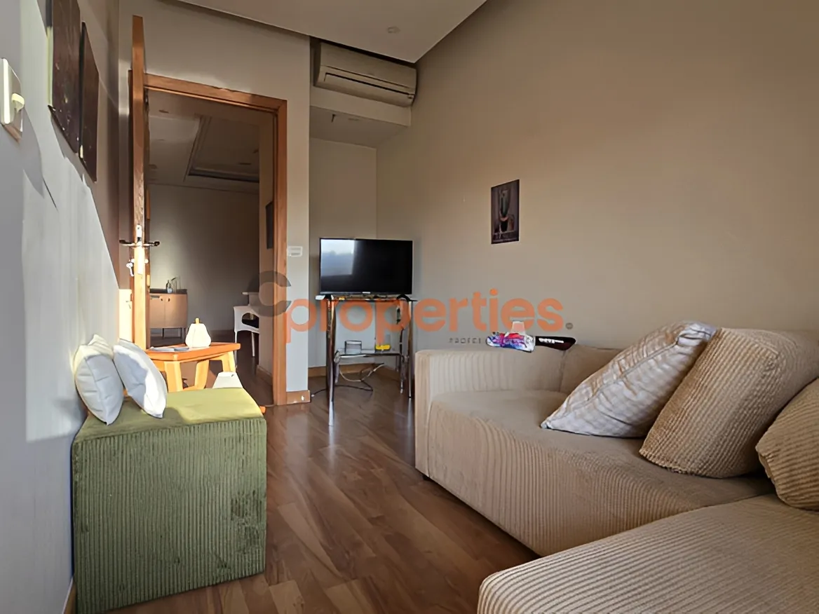 Office for Rent in Forn El Chebbak
