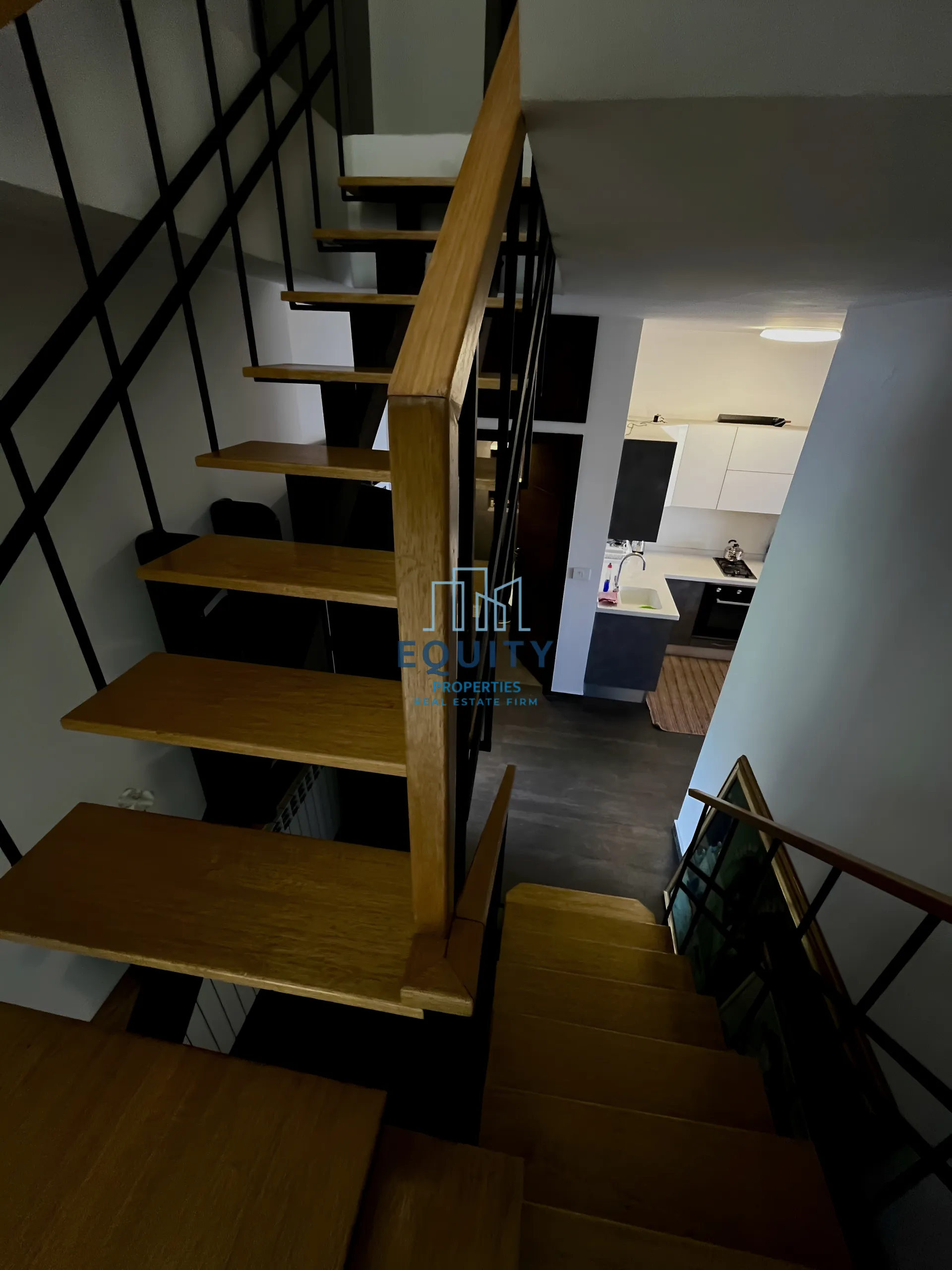 Duplex for Rent in Faqra - 4 bed, 3 bath