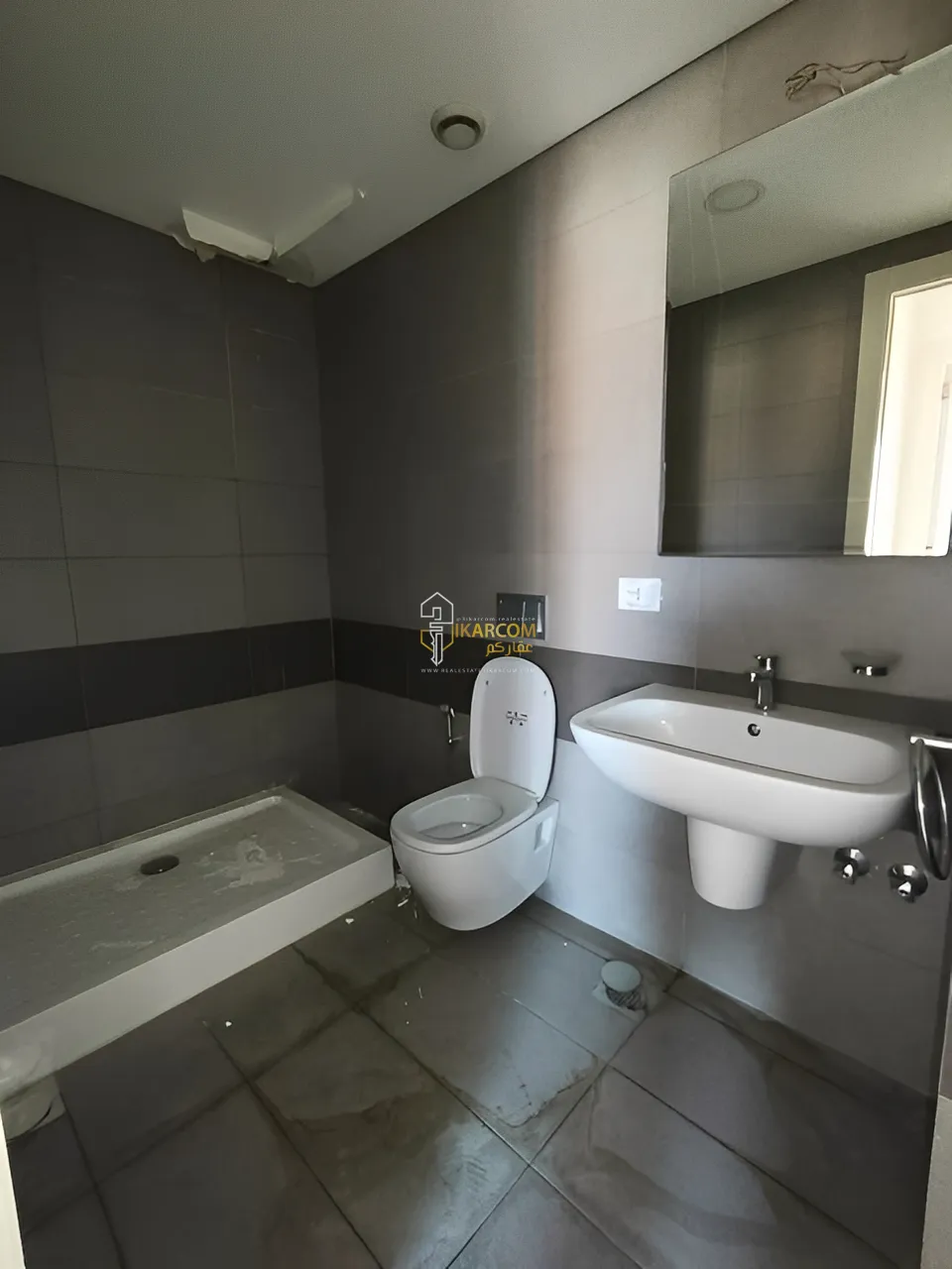 Apartment for Sale in Antelias - 3 bed, 4 bath
