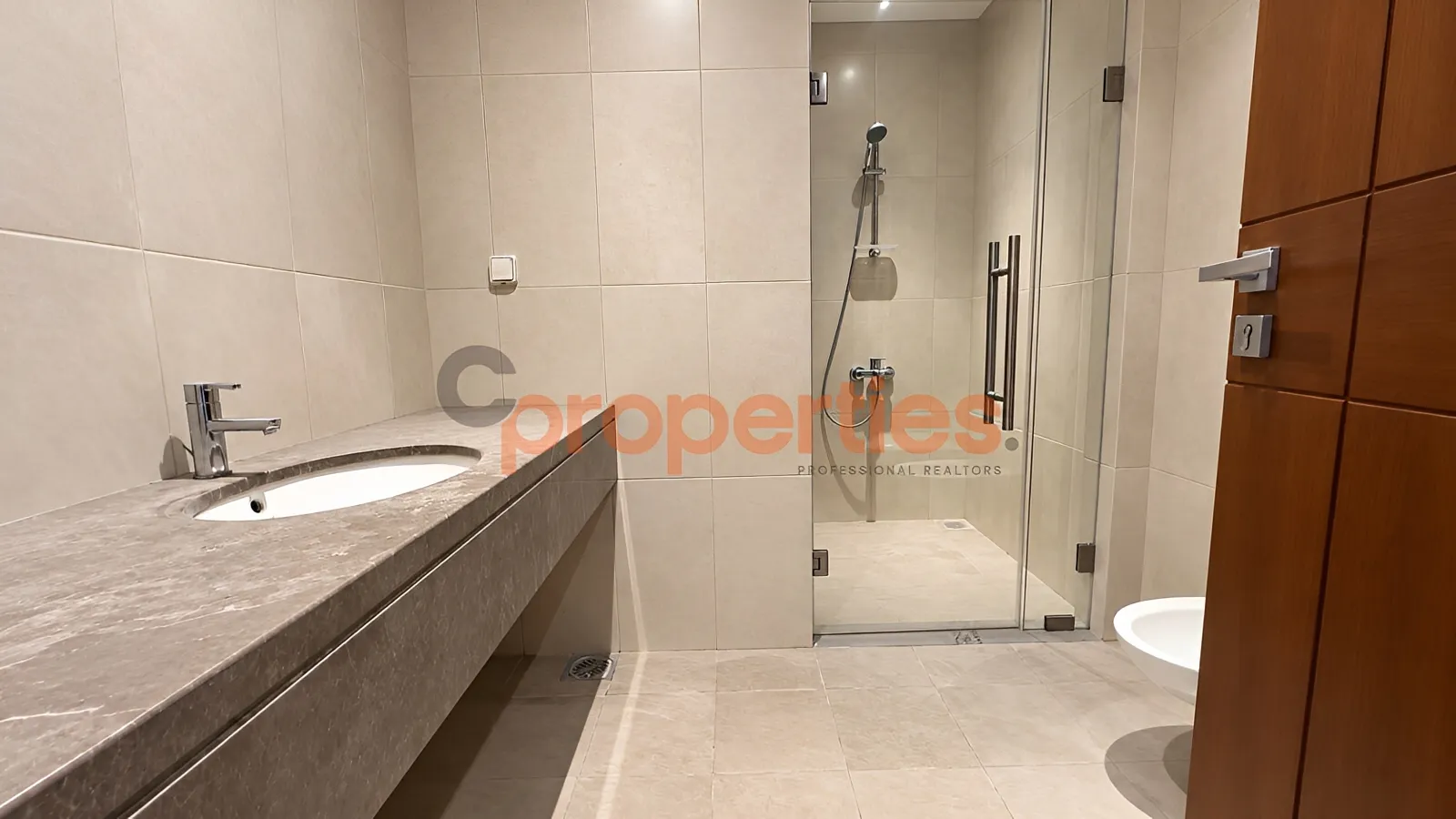 Apartment for Rent in Raoucheh