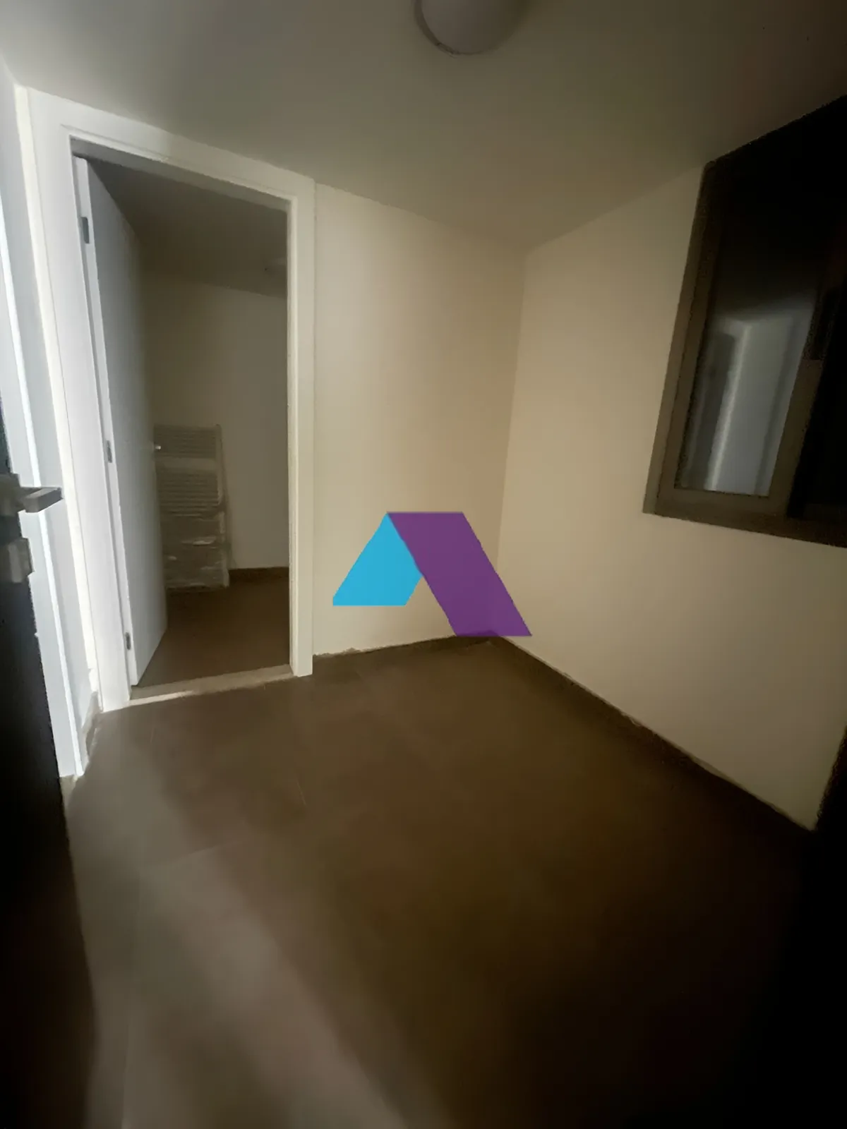 Apartment for Sale in Achrafieh - 4 bed, 4 bath
