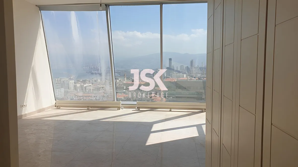 Apartment for Sale in Clemenceau, Bayrut, Lebanon