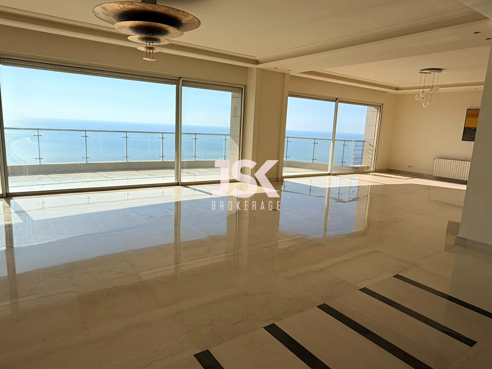Apartment for Sale in Raoucheh