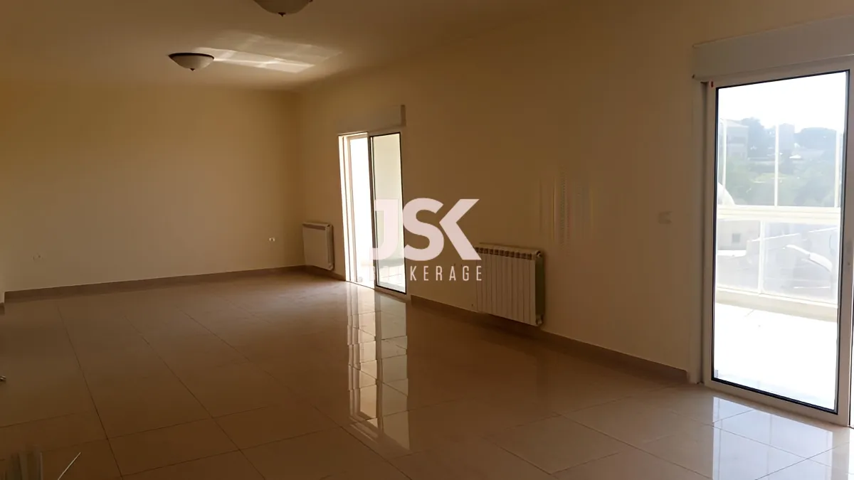 Apartment for Sale in Ain Aar, Lebanon