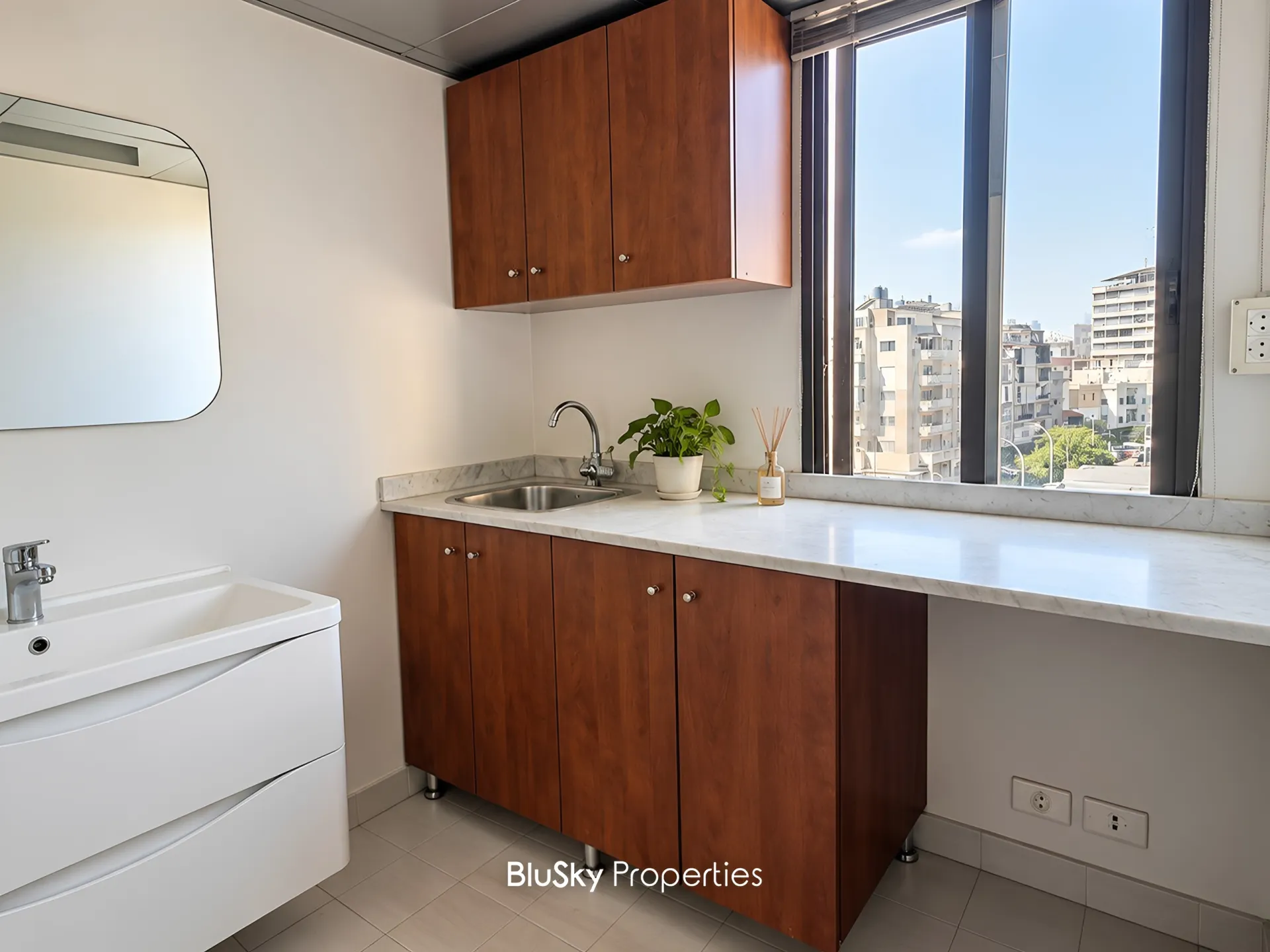 Office for sale in Dora, lebanon