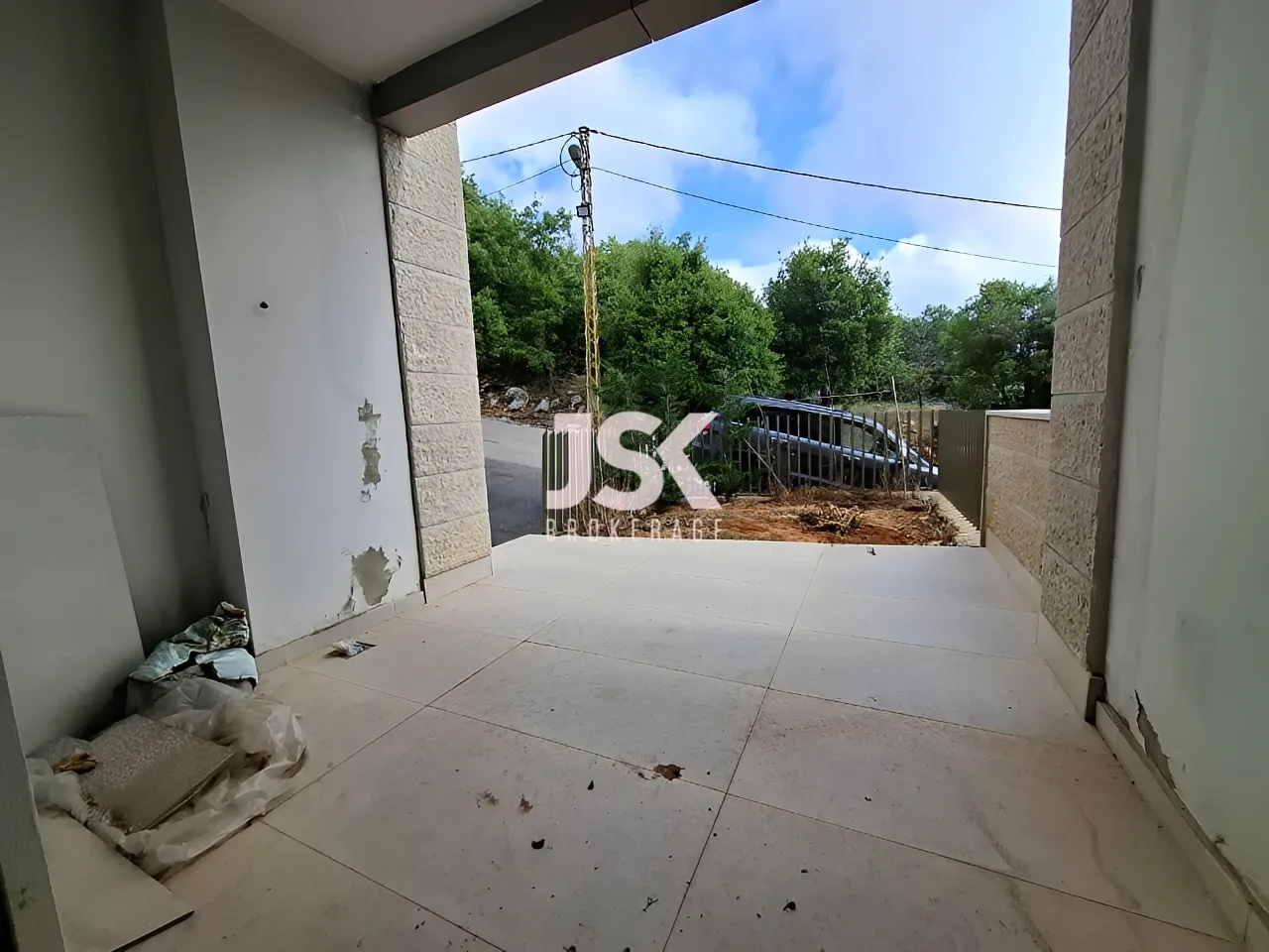 Apartment for Sale in Ajaltoun