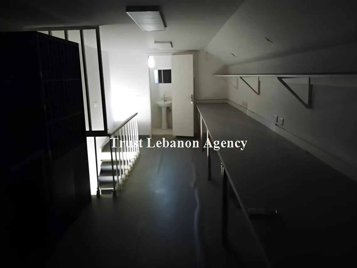 Shop For Rent in Metn, Horsh Tabet