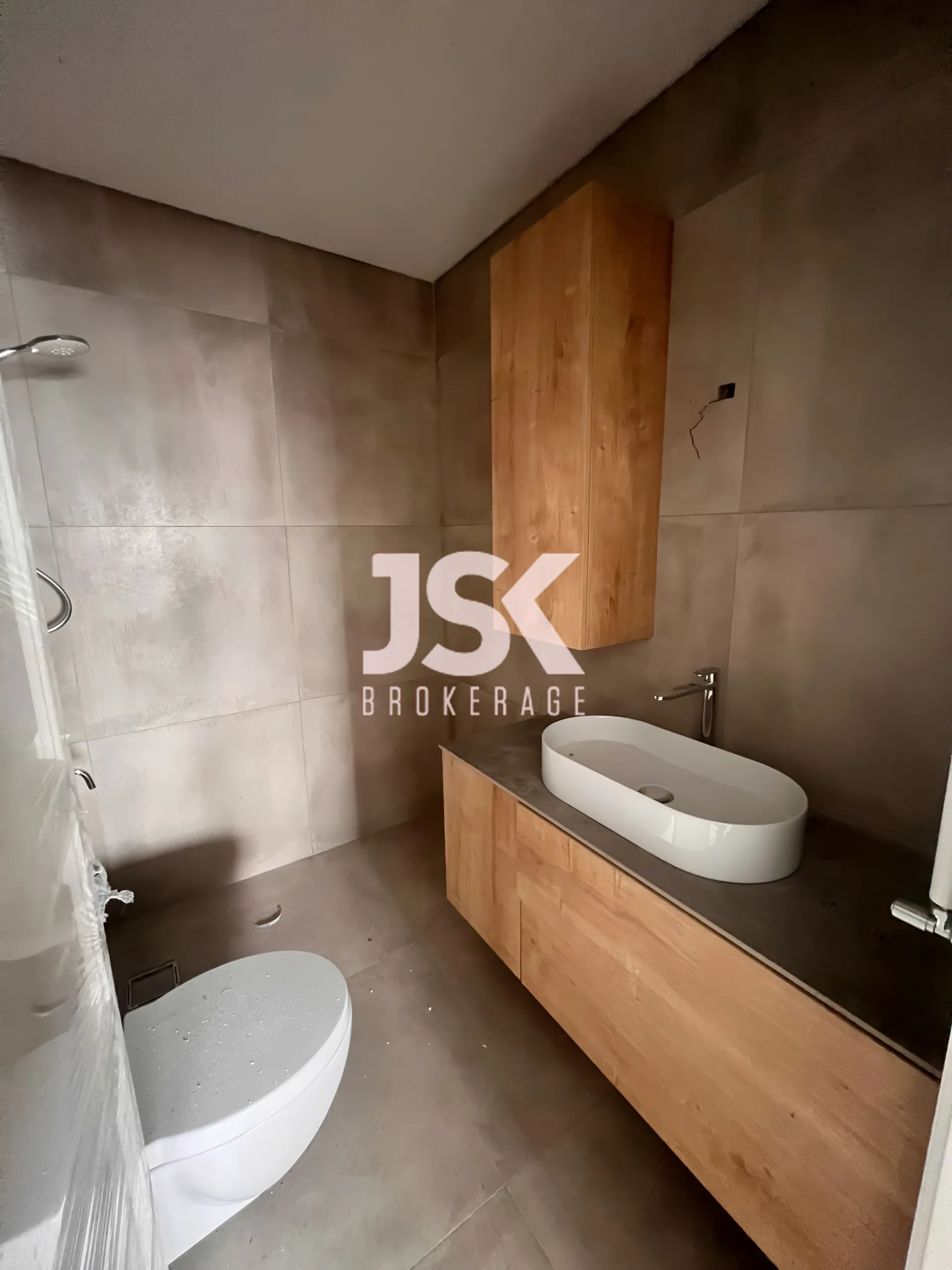 Apartment for Sale in Aatchane