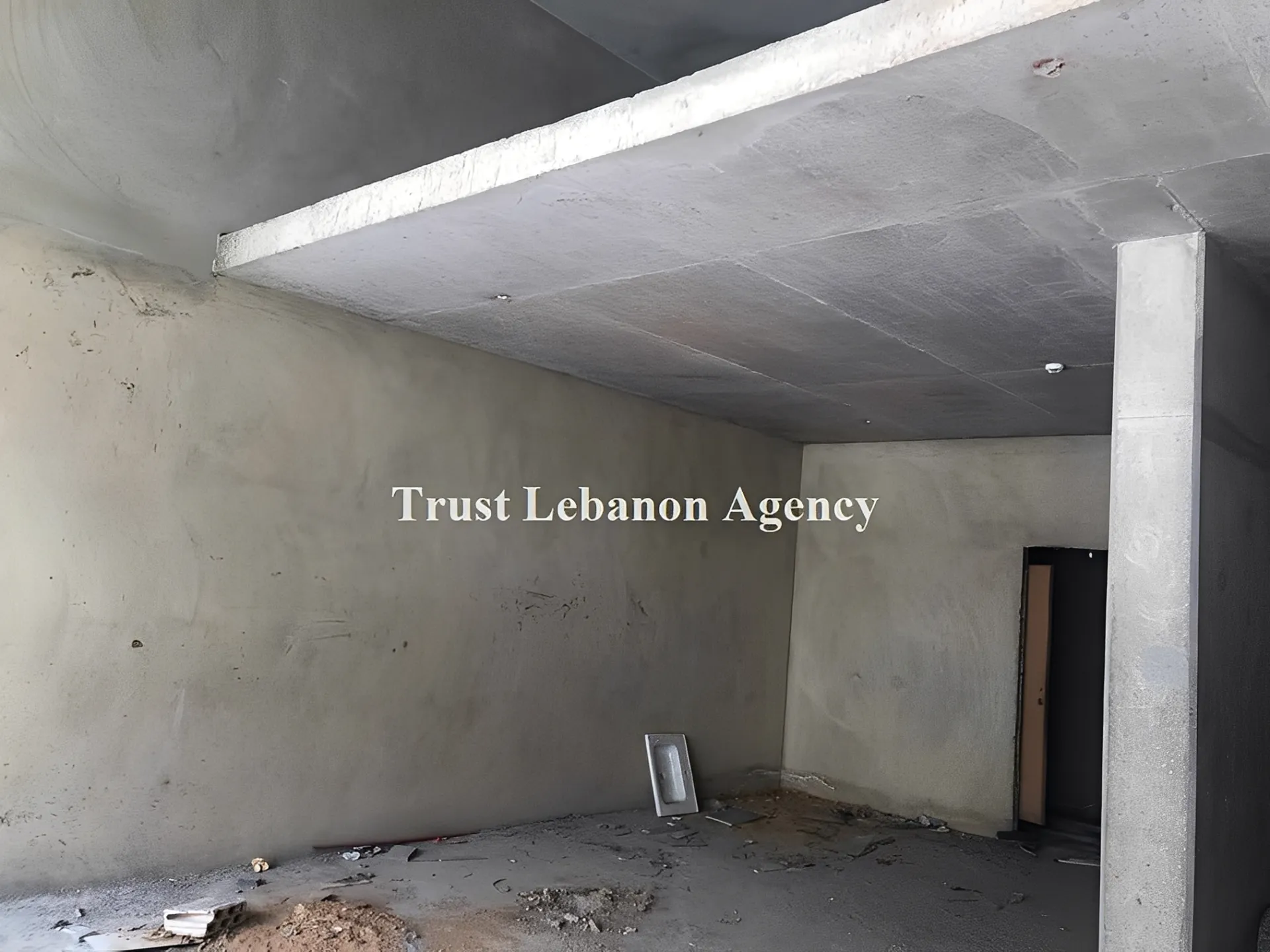 Shop for sale in Achrafieh, Sioufi