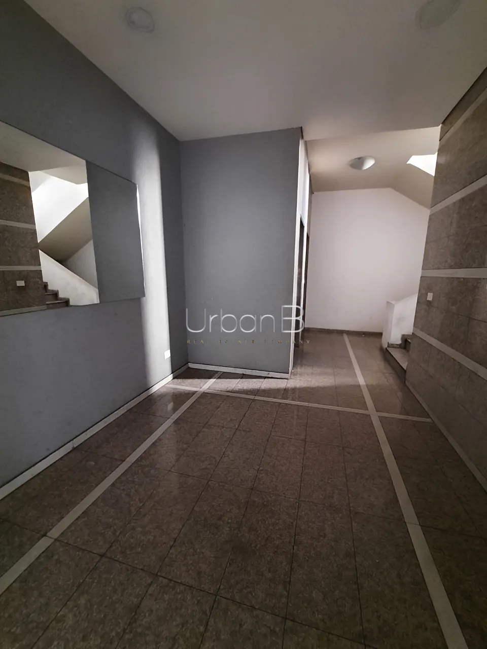 Office for rent in Dora, lebanon