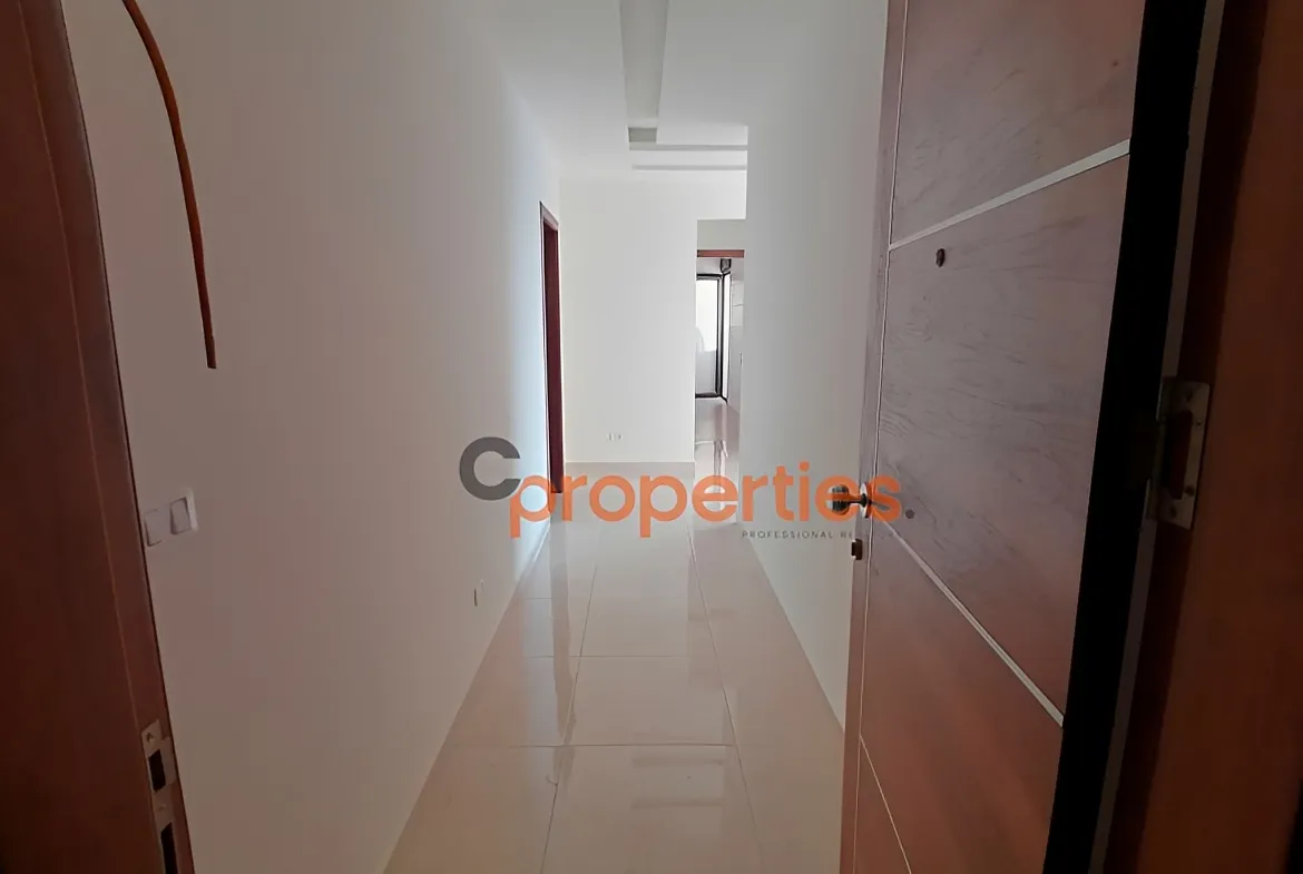 Apartment for Sale in Halat
