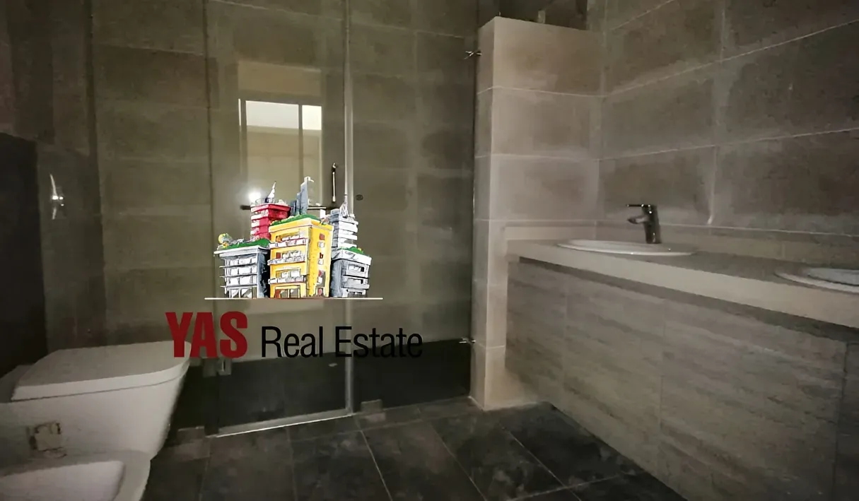 Apartment for Sale in Ballouneh