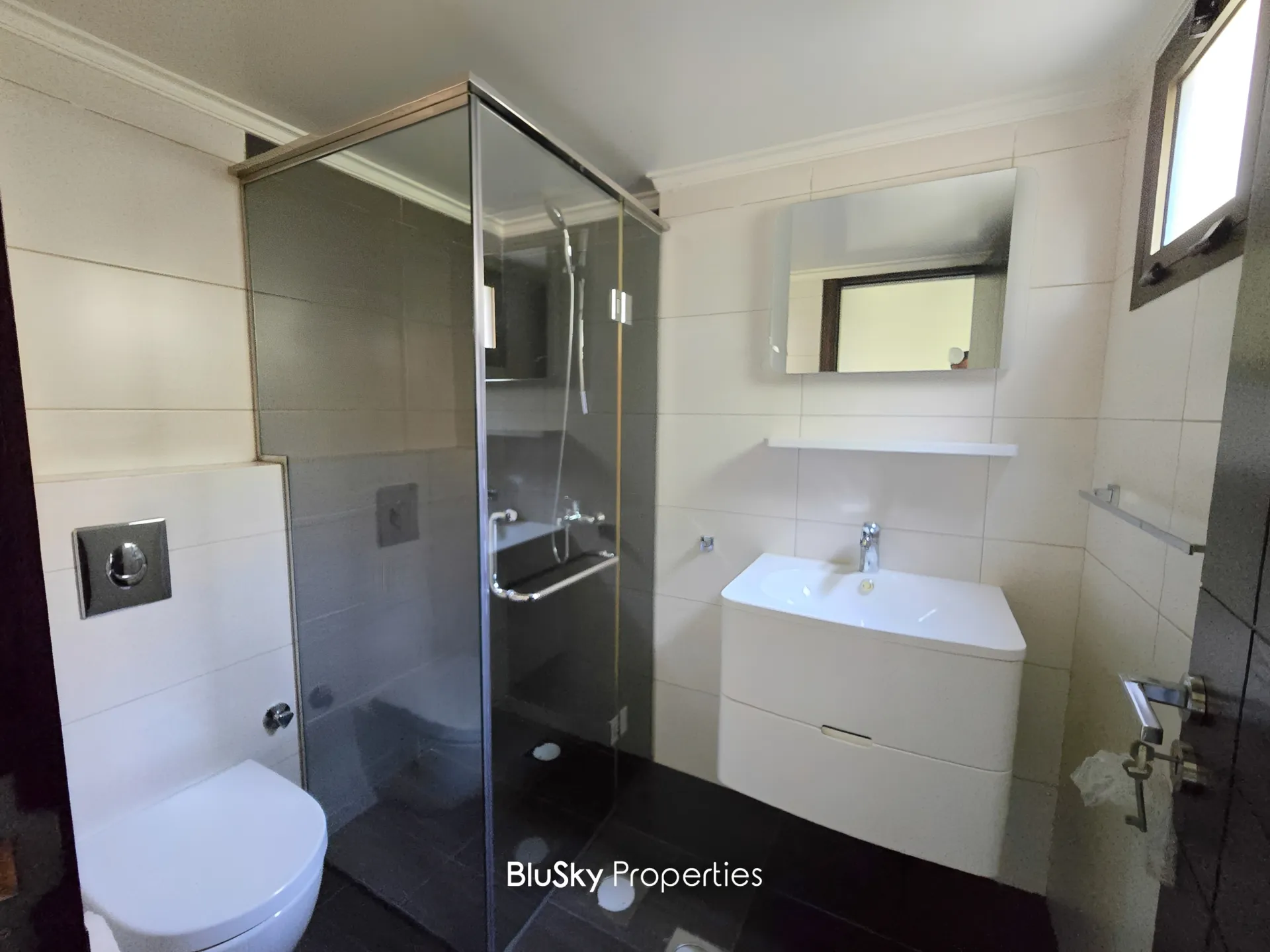 Apartment for sale in Mansourieh