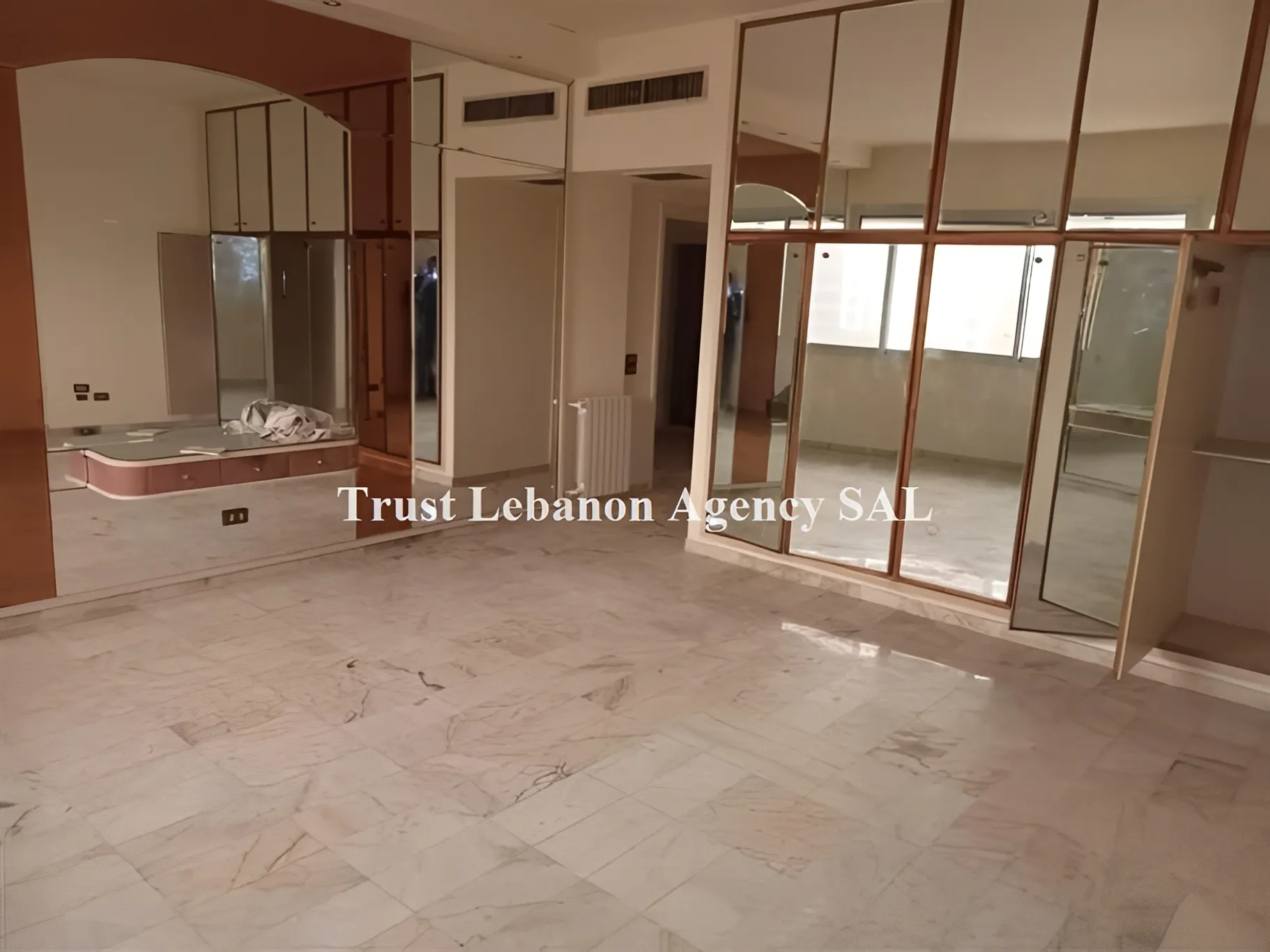 Apartment for Sale in Koraytem Beirut Lebanon - 4 bed, 4 bath
