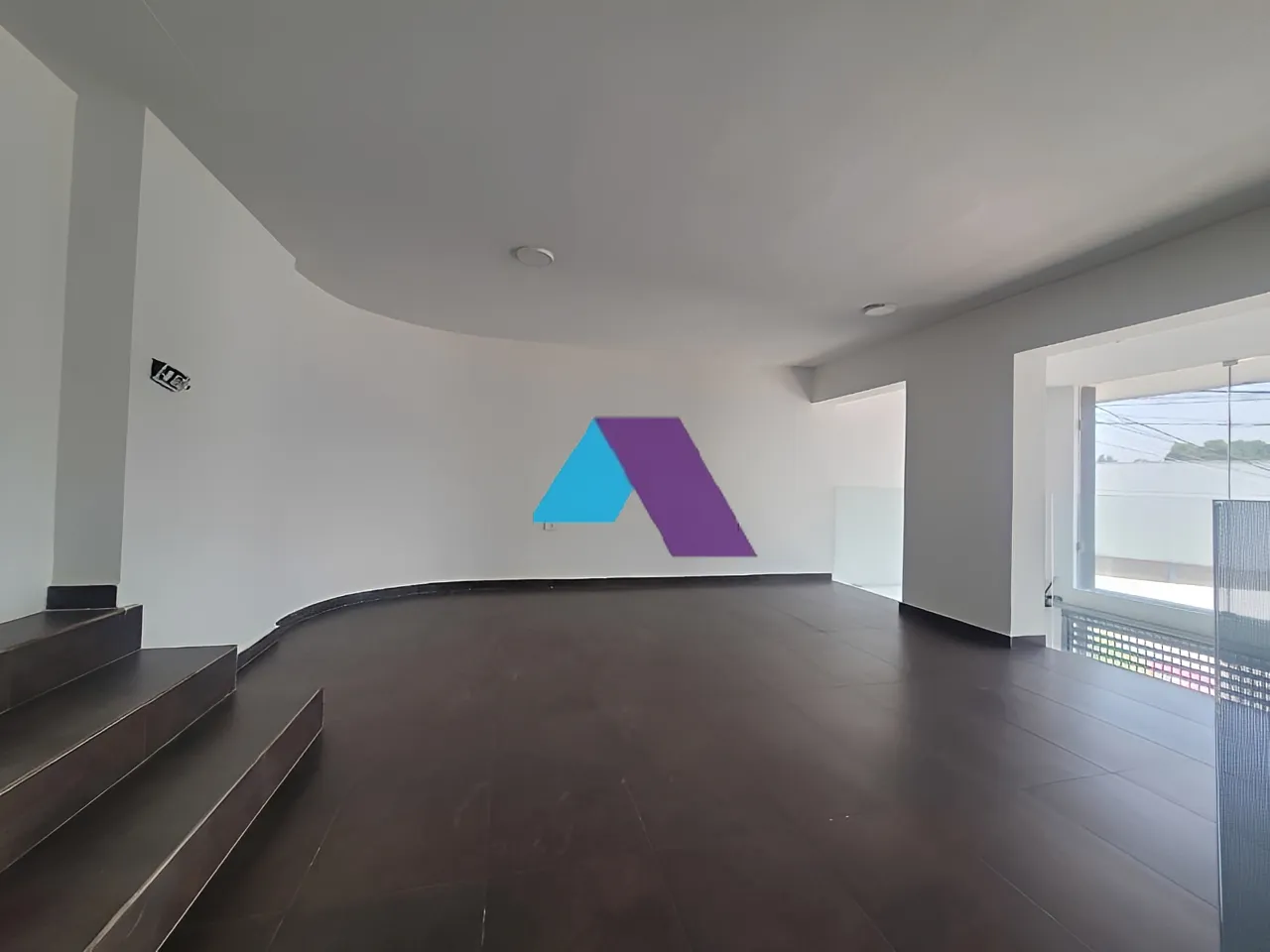 Building for rent in Dbayeh