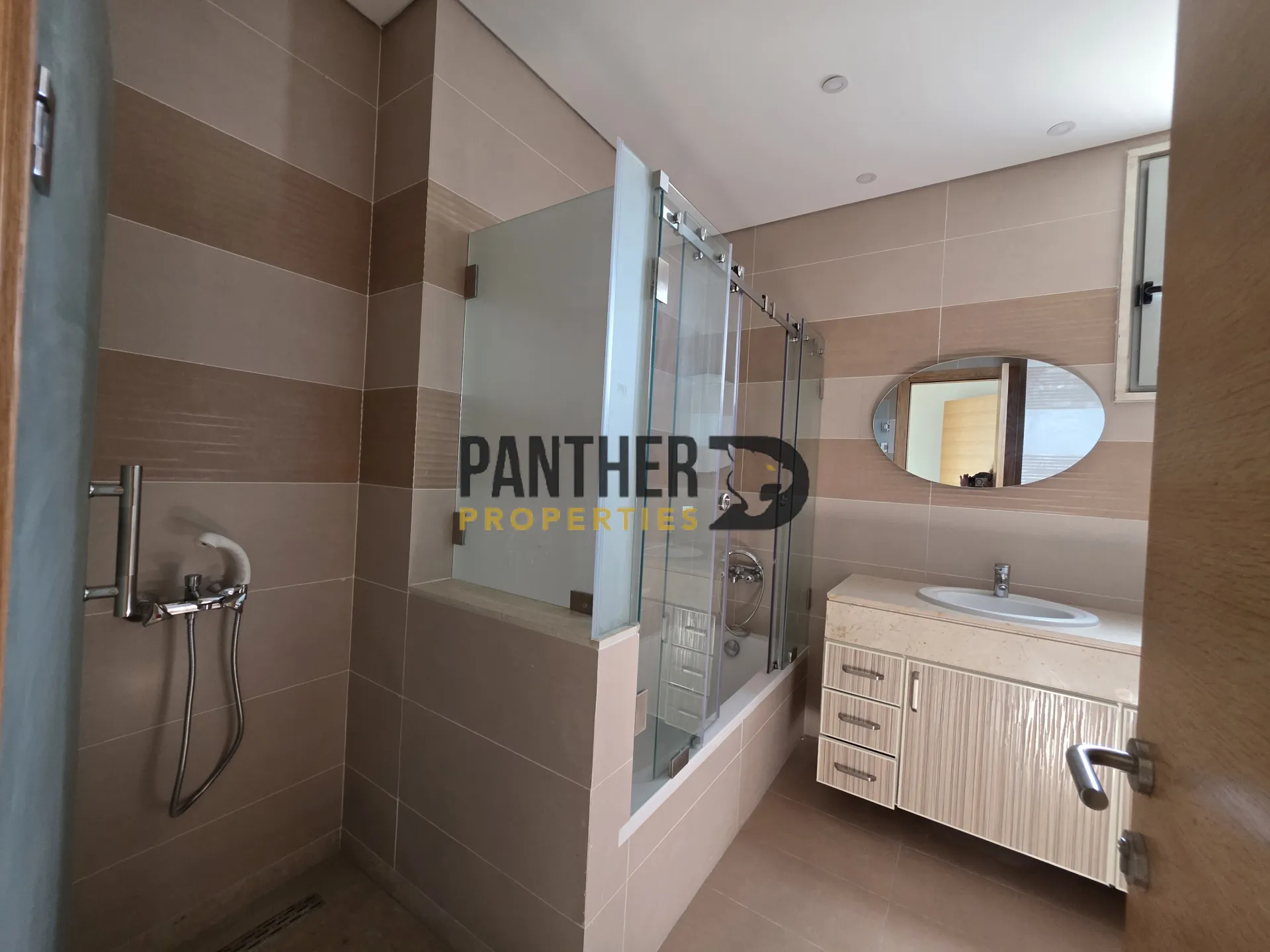 Apartment for rent in Hazmieh, lebanon