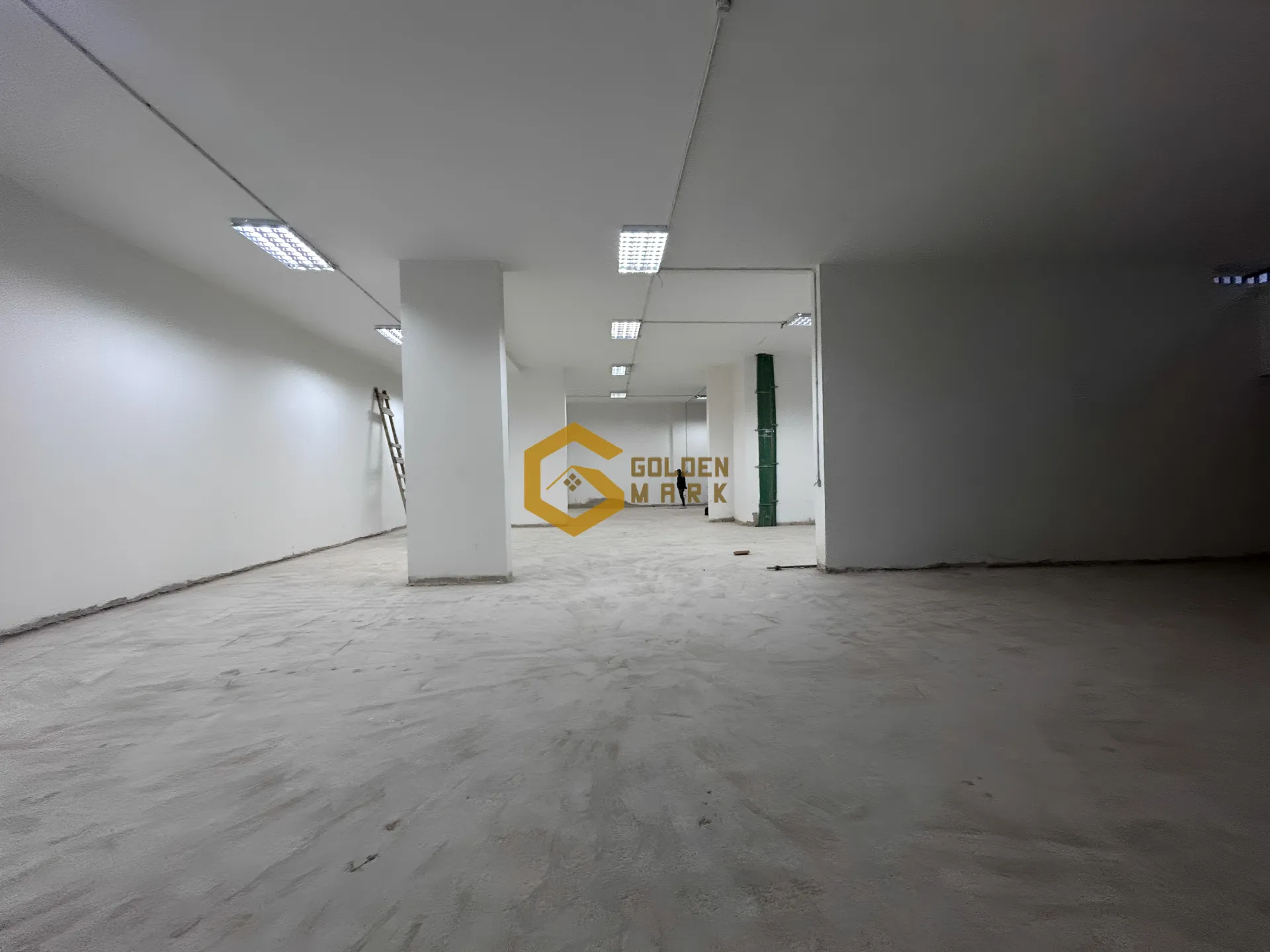 Commercial Property for Sale in Baouchriyeh