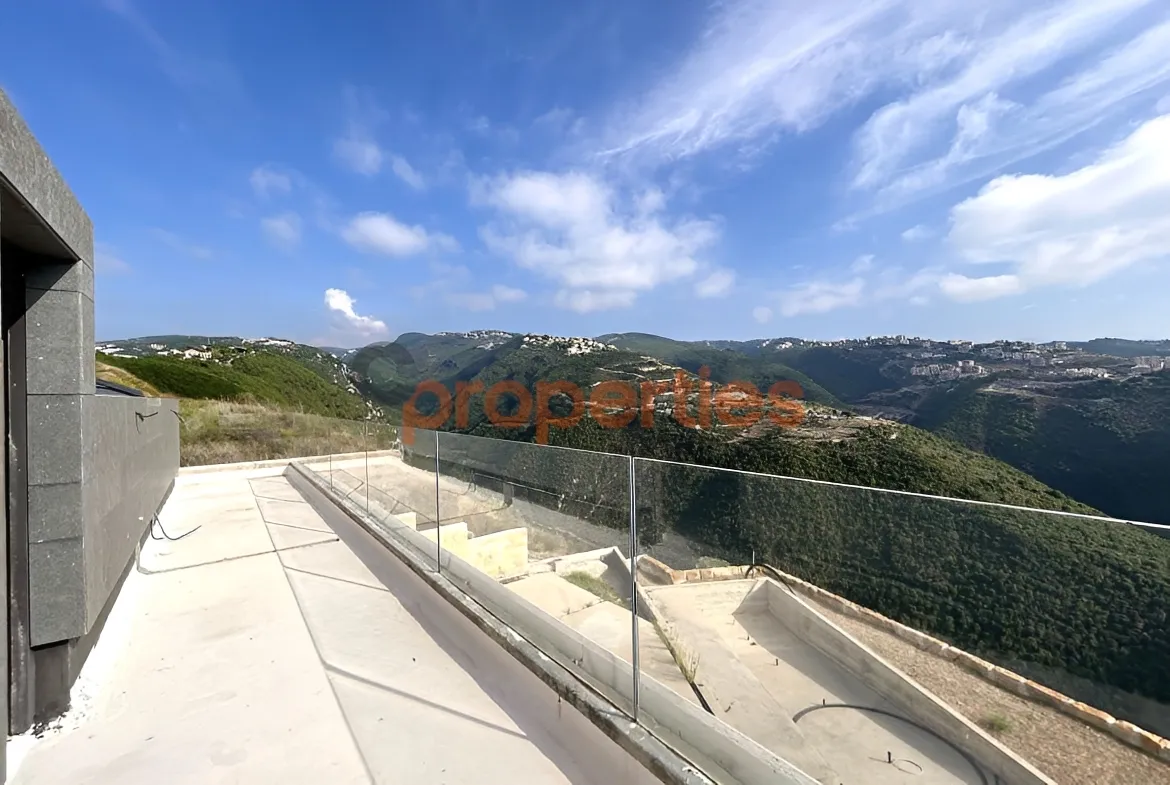 Villa for Sale in Byblos - 5 bed, 7 bath