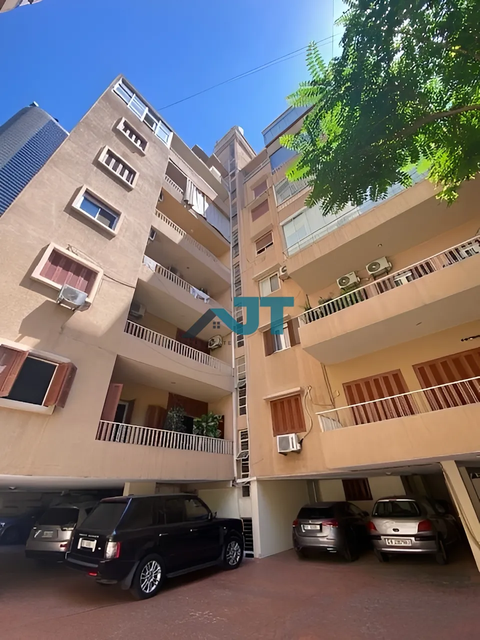 Apartment for rent in Abdul wahab el inglizi, beirut, lebanon