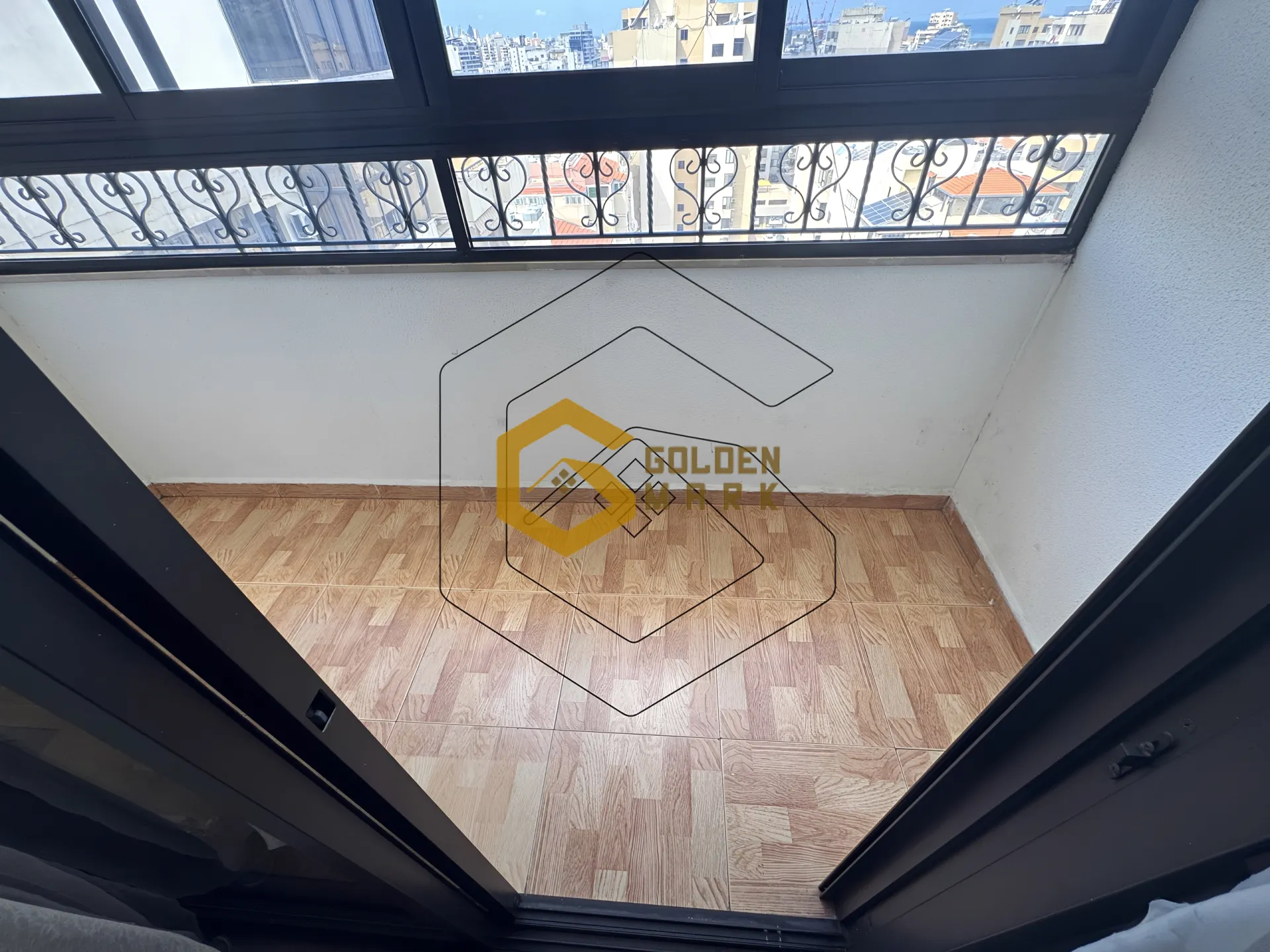 Apartment for Sale in Jdeideh