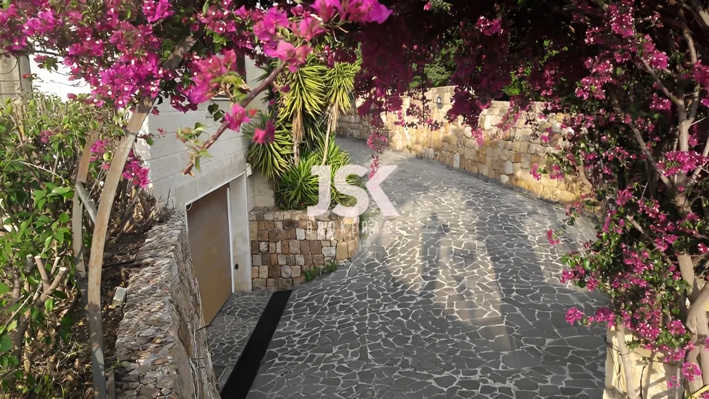 Villa for Sale in Jeita, Lebanon