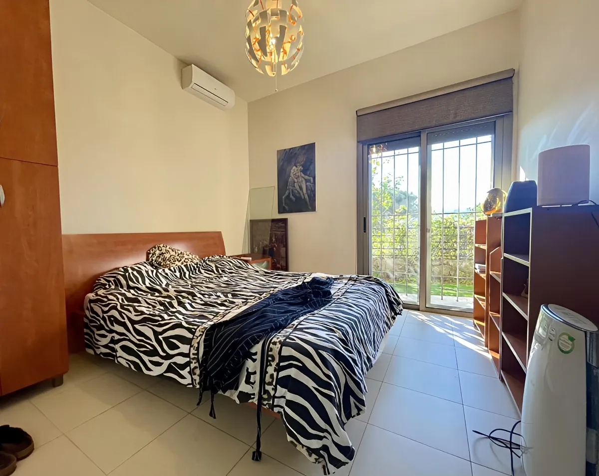 Apartment for Sale in Baabdat, Lebanon - 3 bed, 4 bath