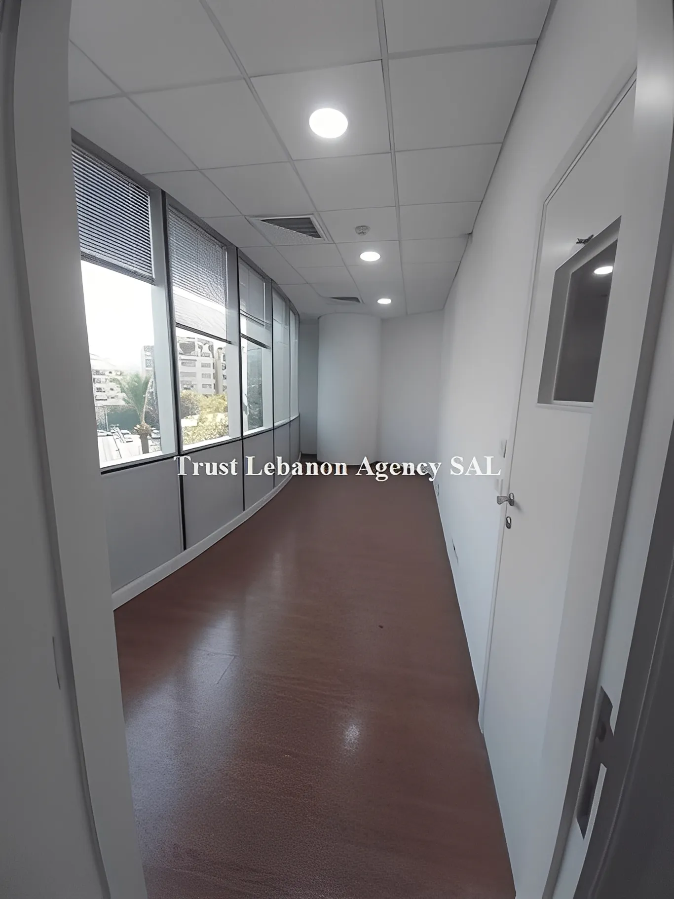 Office for rent in Metn, Jisr El Bacha