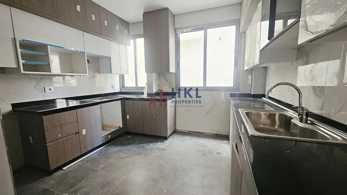 Apartment for rent in Verdun, Bayrut, Lebanon - 2 bed, 3 bath