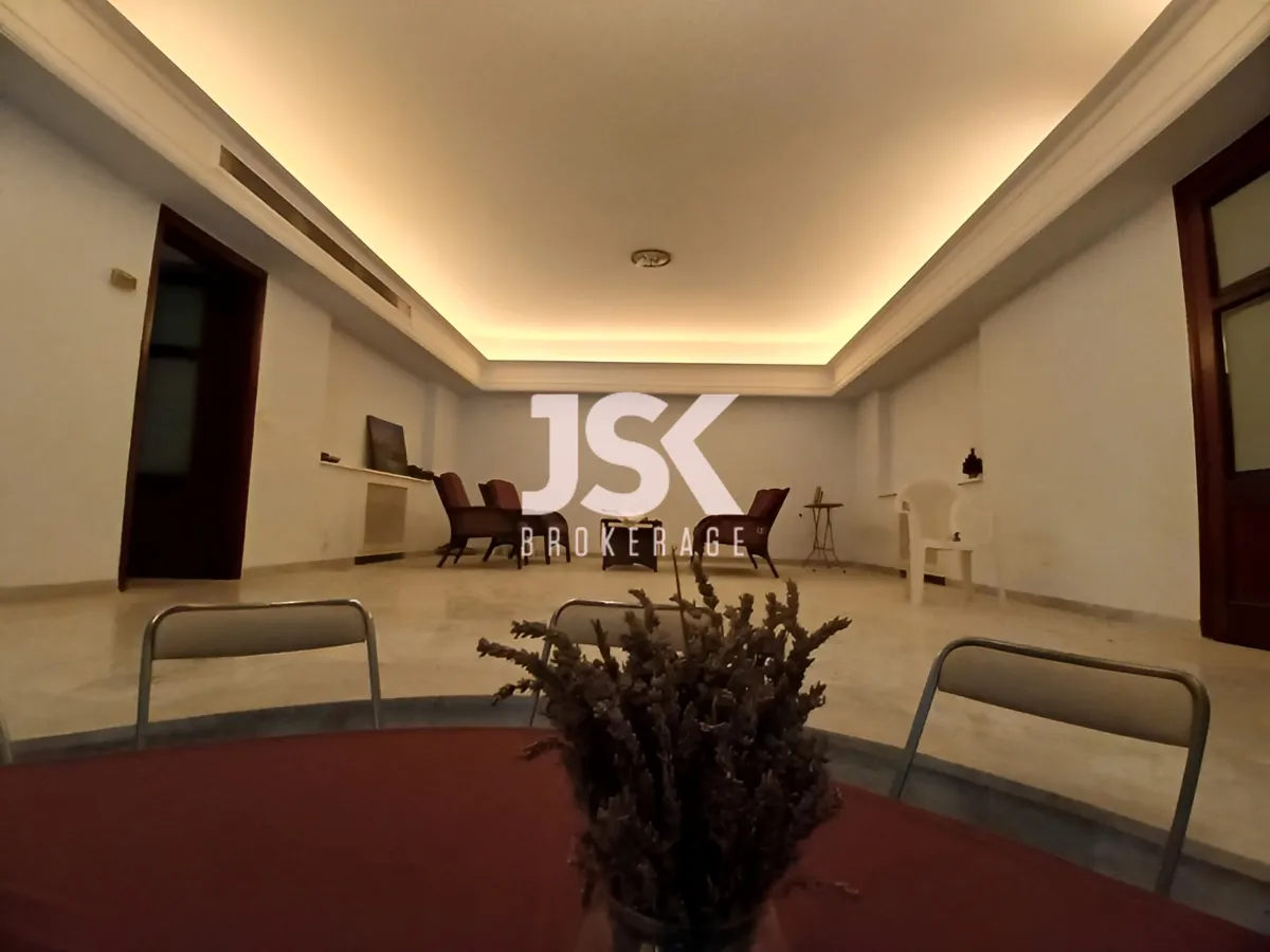 Villa for Sale in Qornet El Hamra, Lebanon - 6 bed, 8 bath