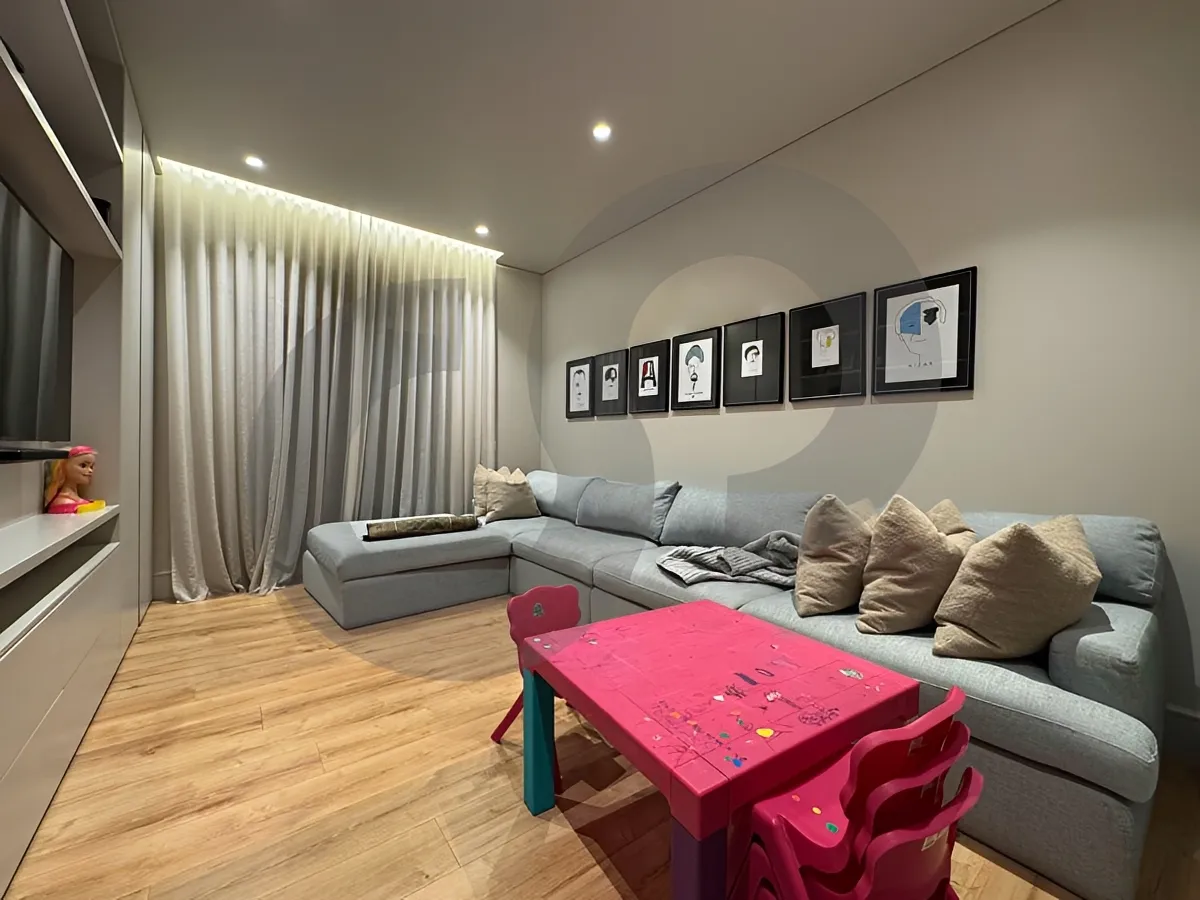 Apartment for Sale in Hamra, Beirut, Lebanon