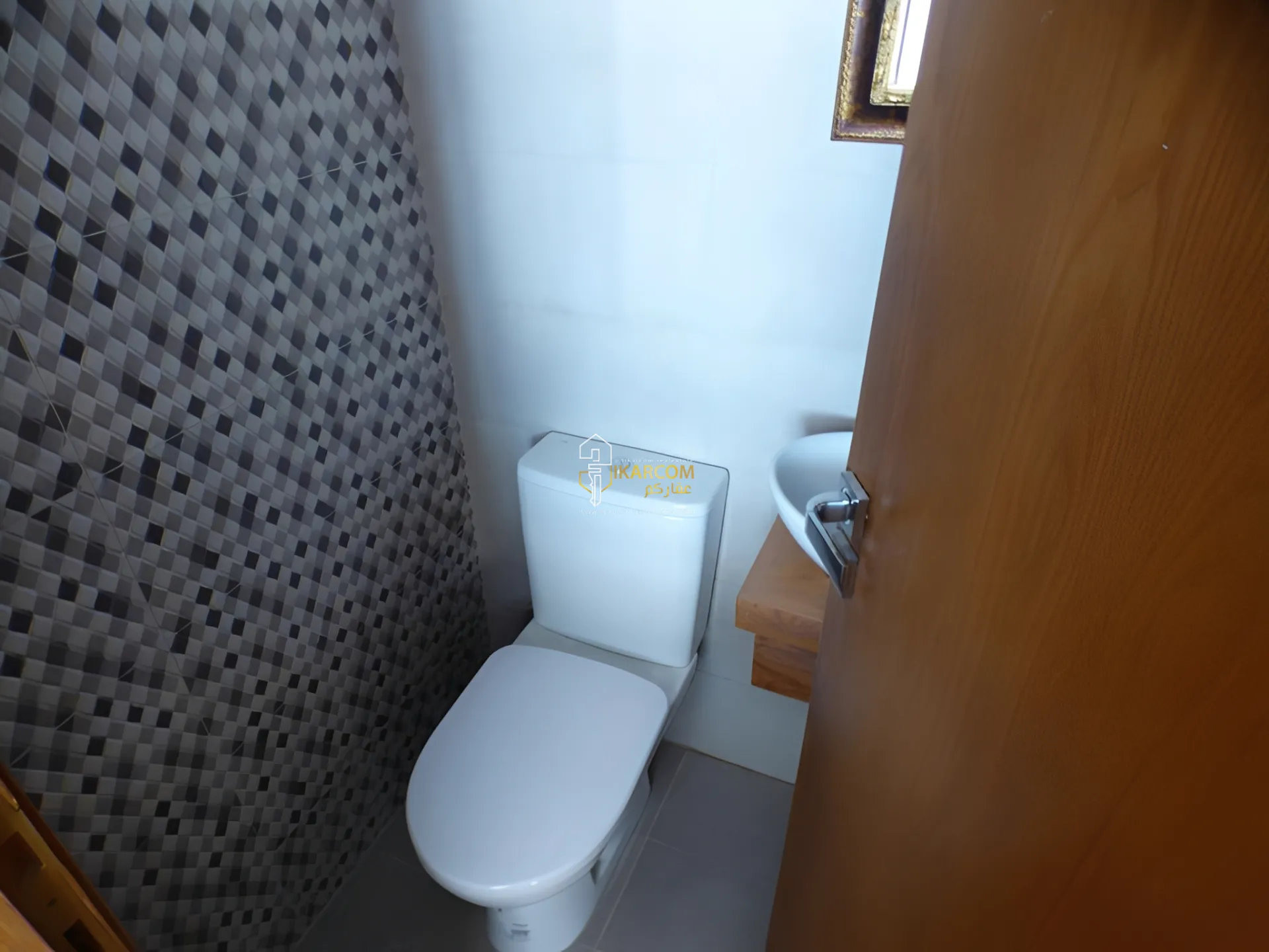 Apartment for Sale in Sioufi