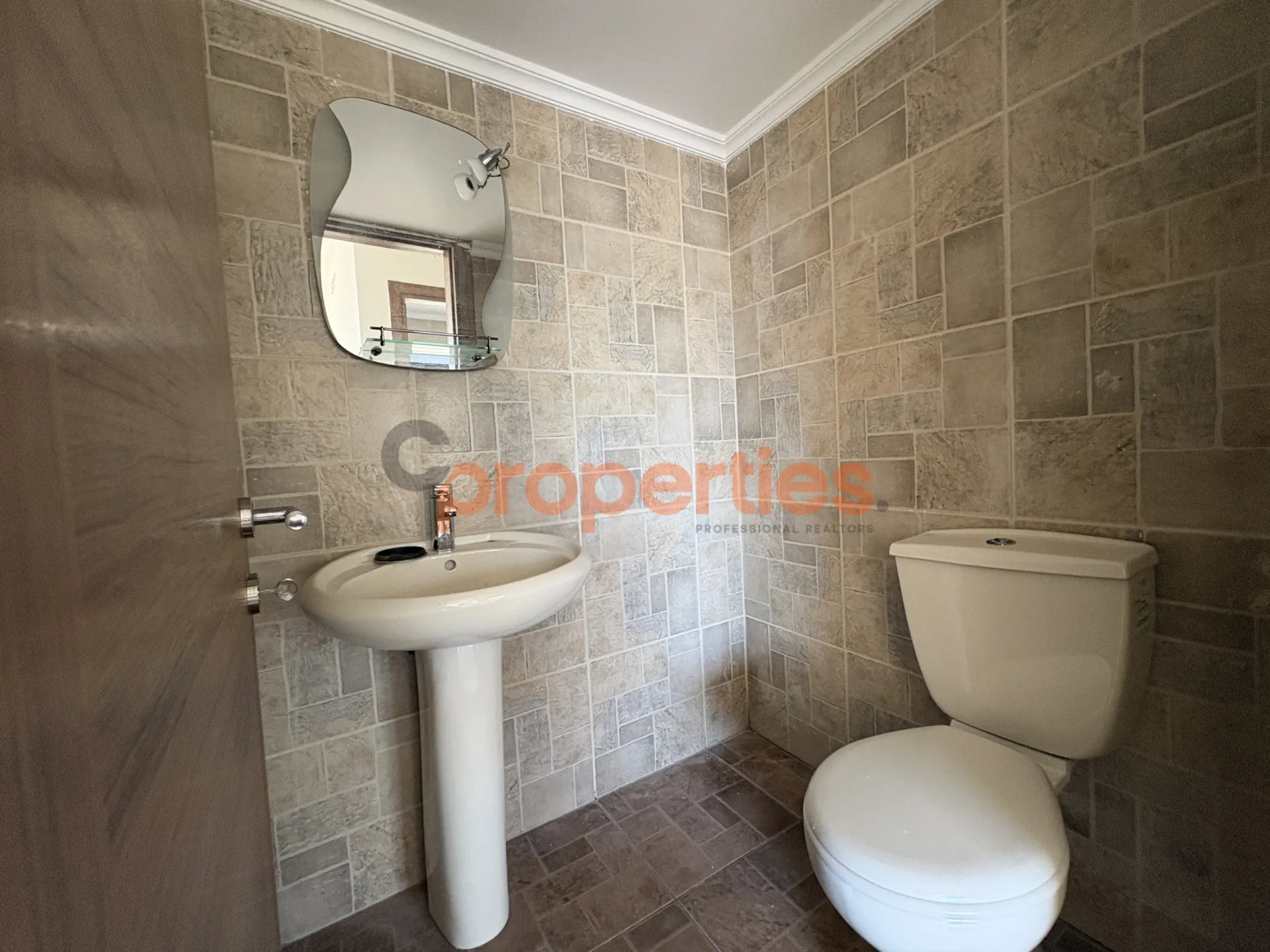 Apartment for Sale in Basbina