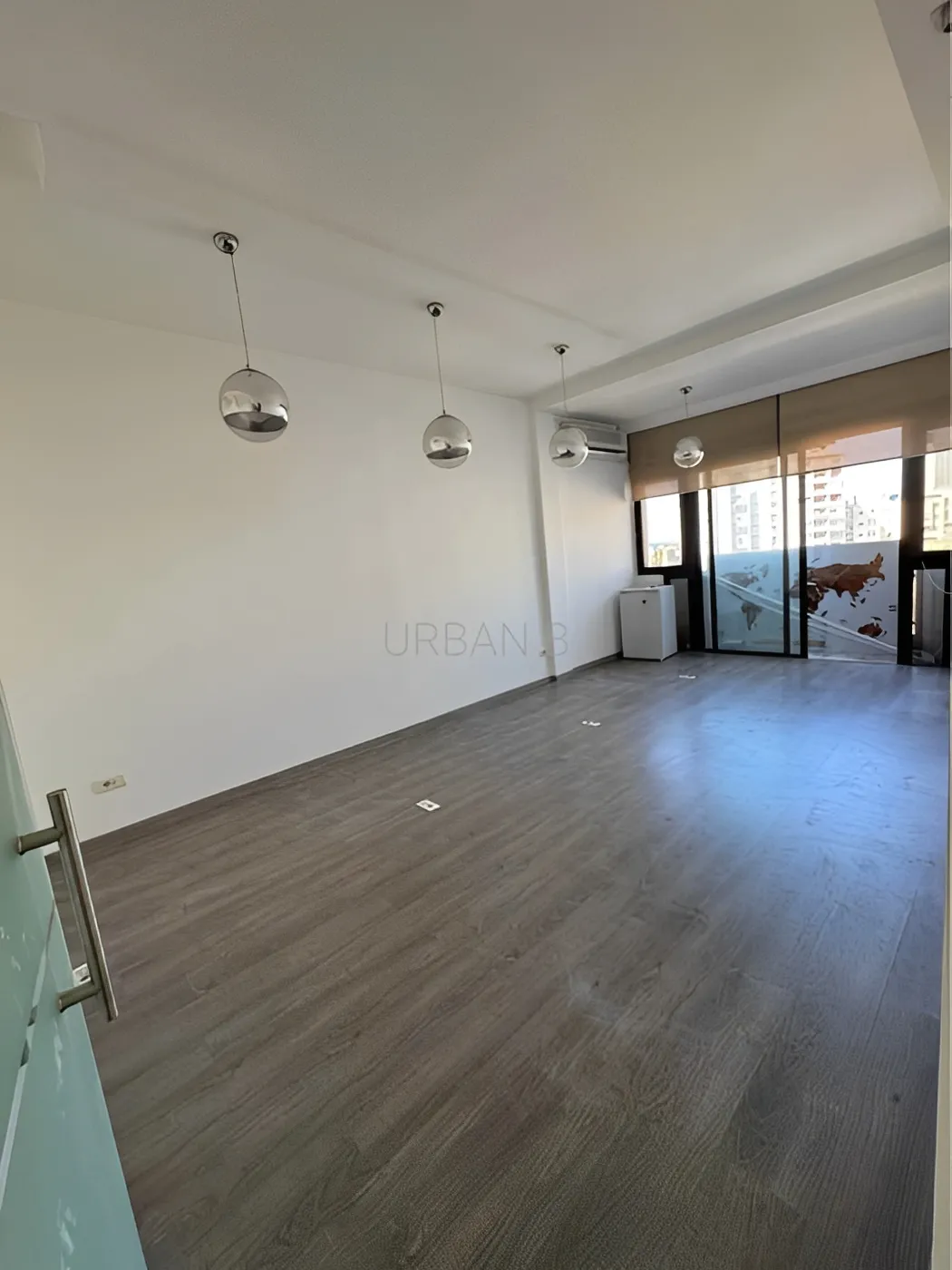 Office for rent in Jdeideh, Lebanon
